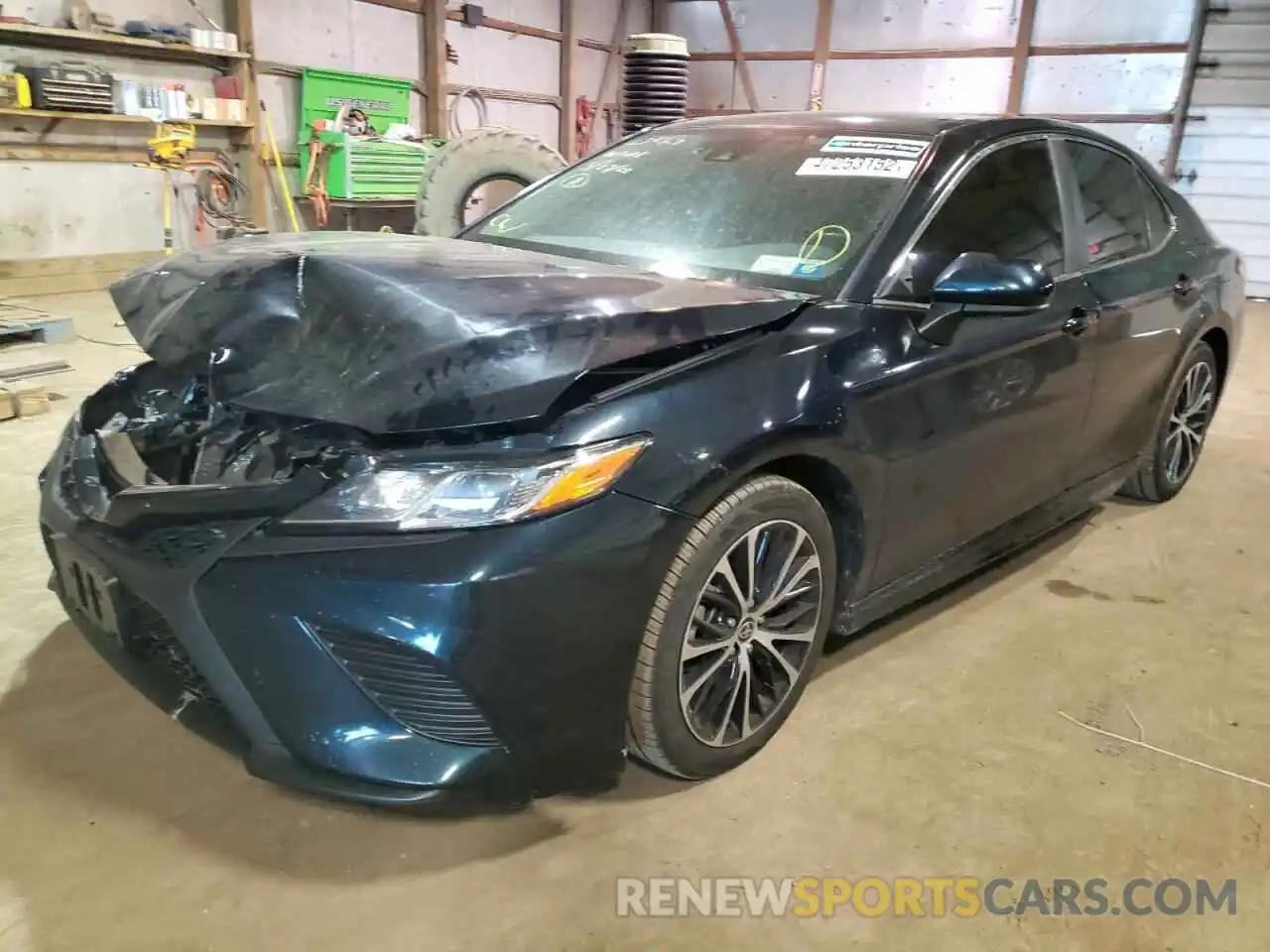 2 Photograph of a damaged car 4T1G11AK5LU360066 TOYOTA CAMRY 2020