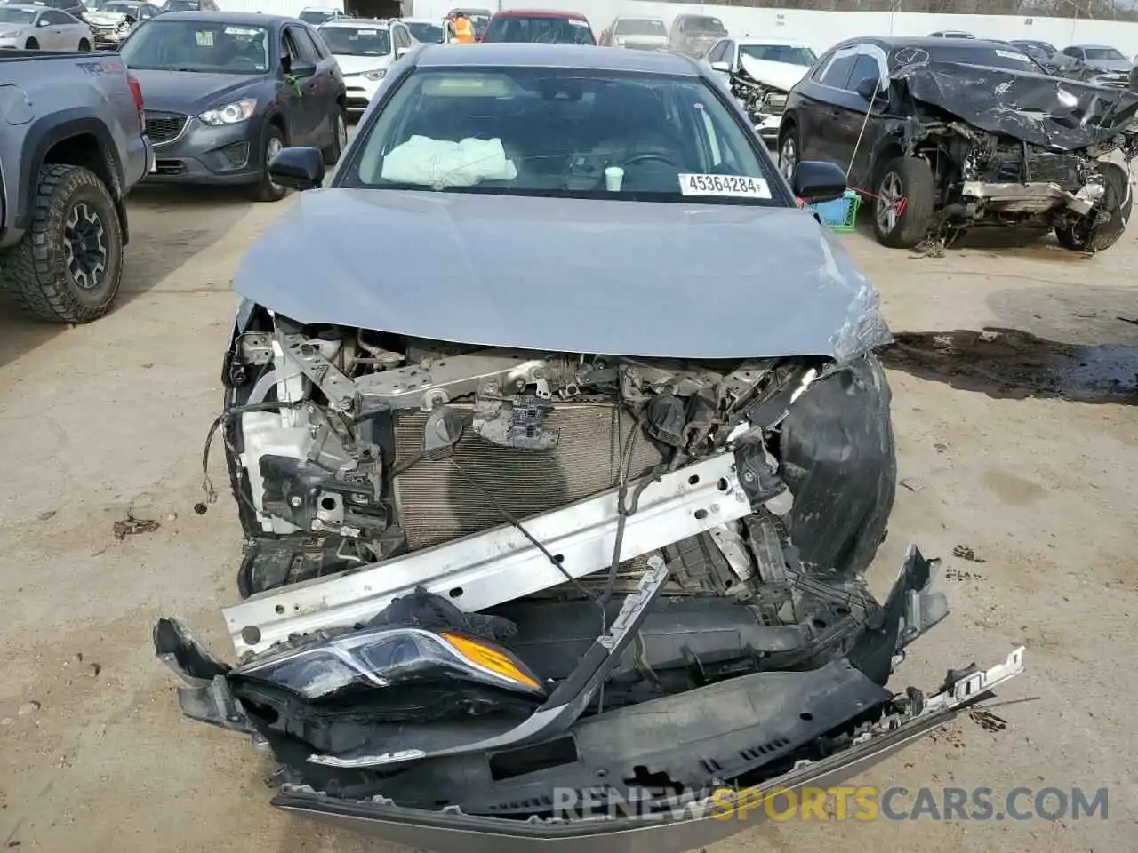 5 Photograph of a damaged car 4T1G11AK5LU364926 TOYOTA CAMRY 2020