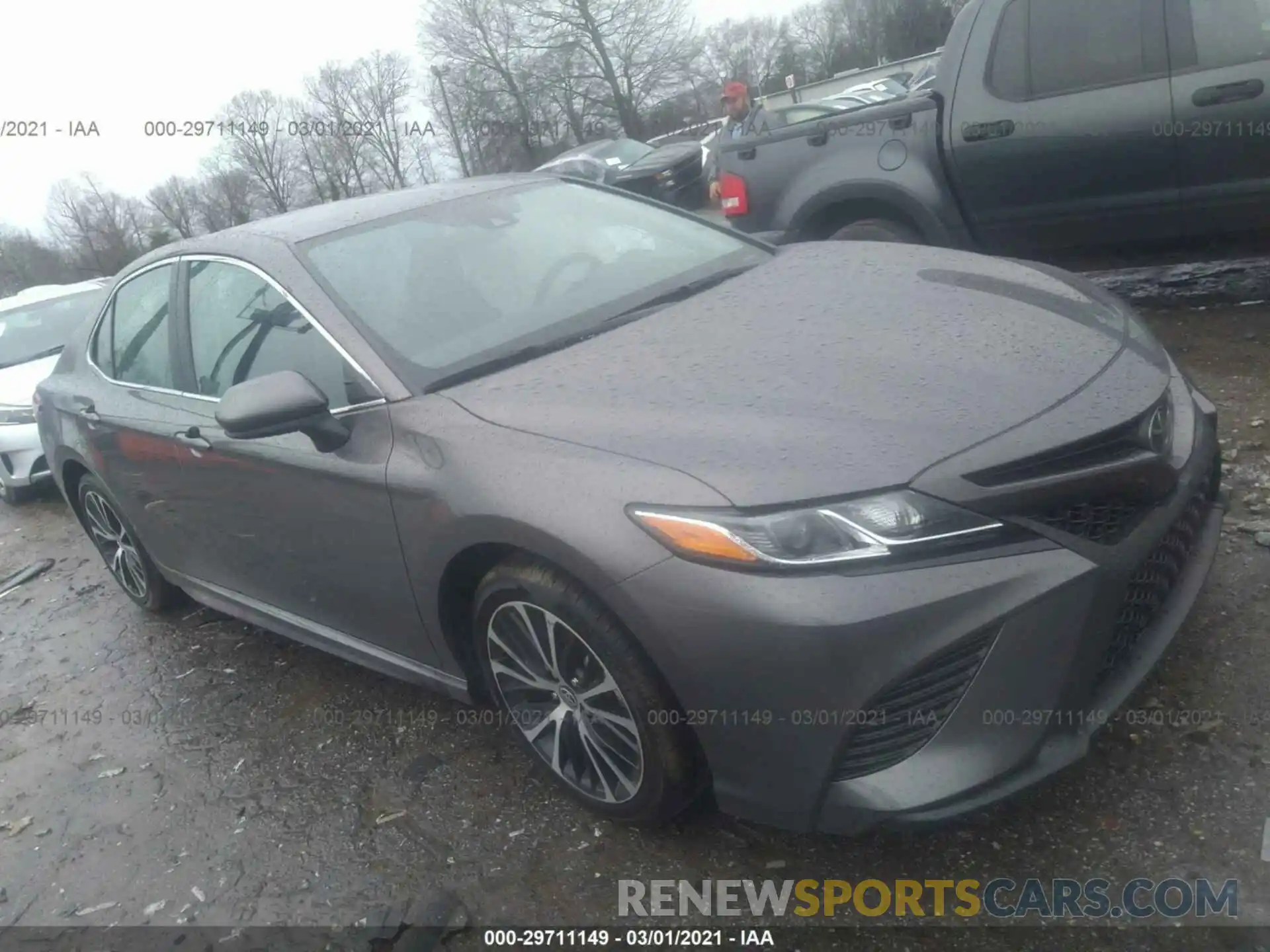 1 Photograph of a damaged car 4T1G11AK5LU368538 TOYOTA CAMRY 2020