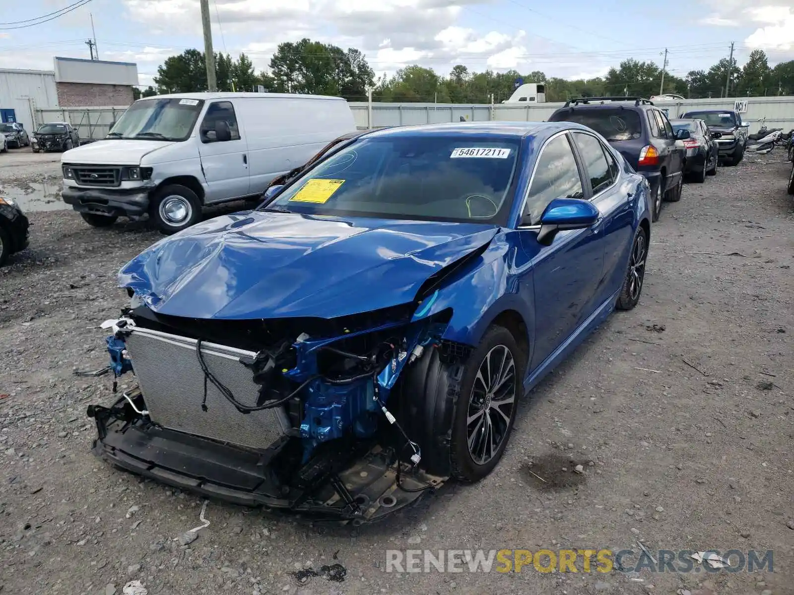 2 Photograph of a damaged car 4T1G11AK5LU371469 TOYOTA CAMRY 2020