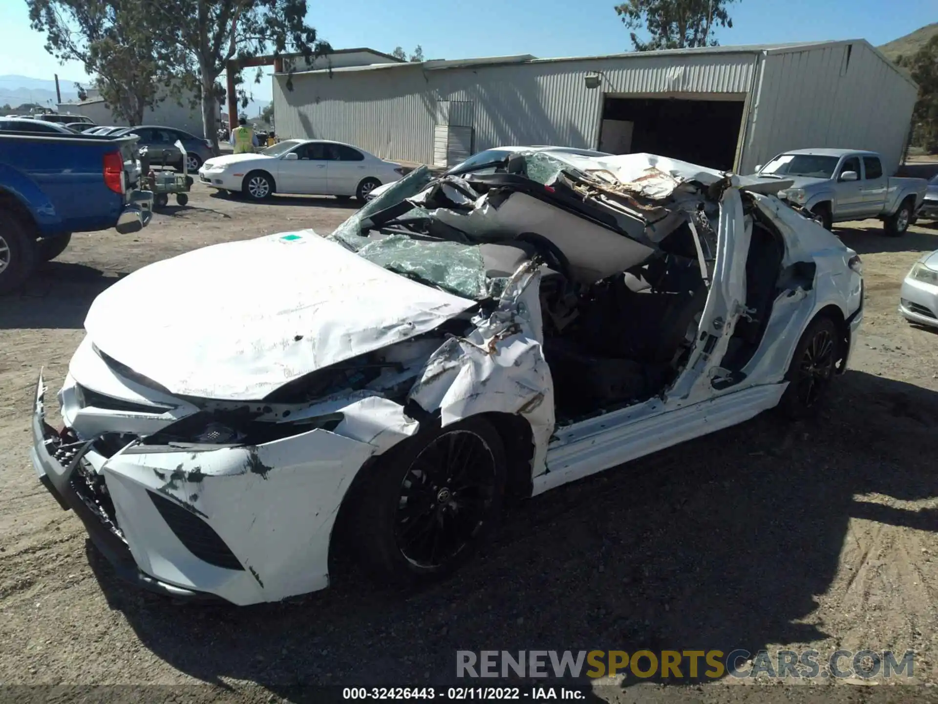 2 Photograph of a damaged car 4T1G11AK5LU379300 TOYOTA CAMRY 2020