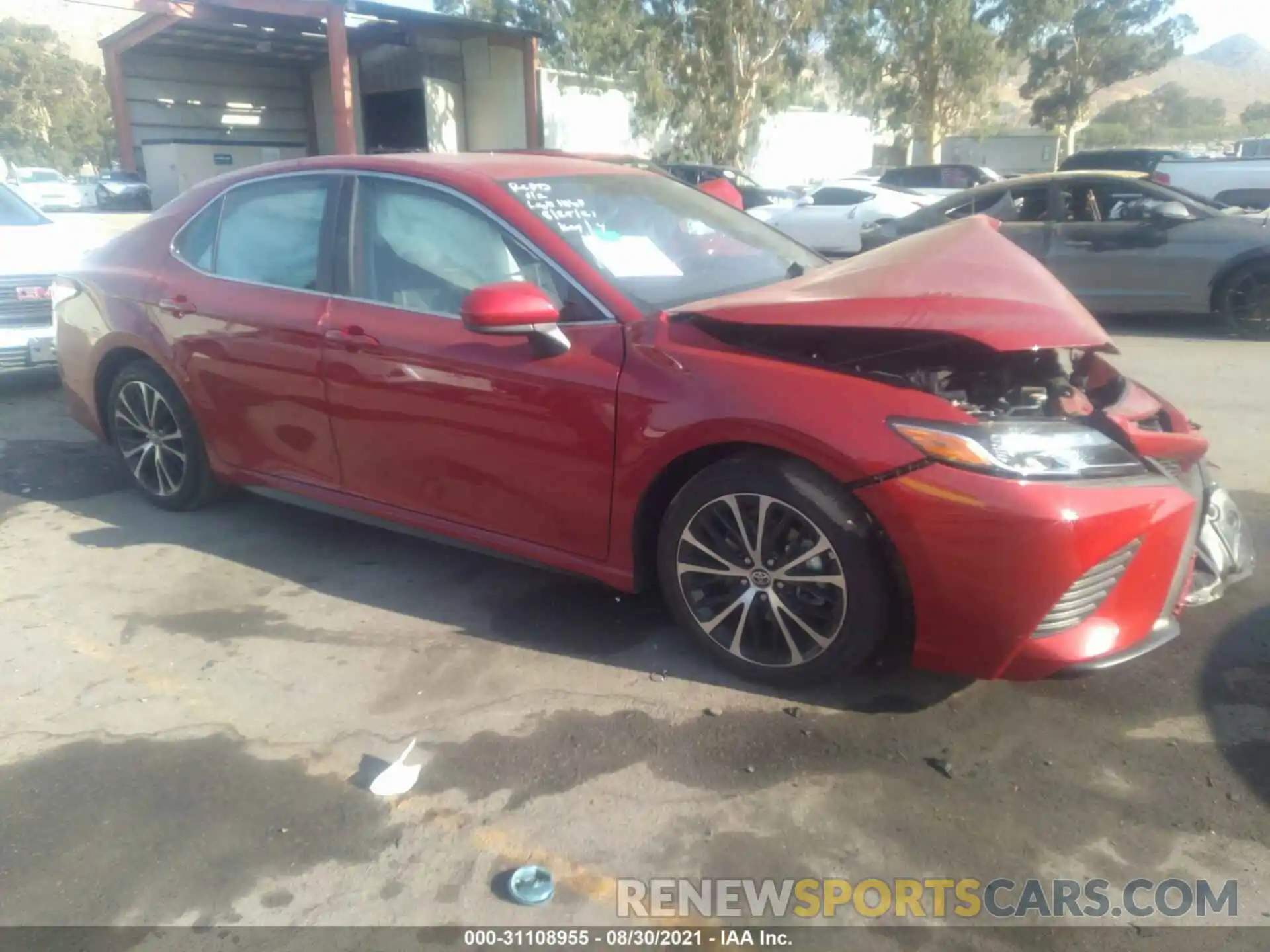 1 Photograph of a damaged car 4T1G11AK5LU382276 TOYOTA CAMRY 2020