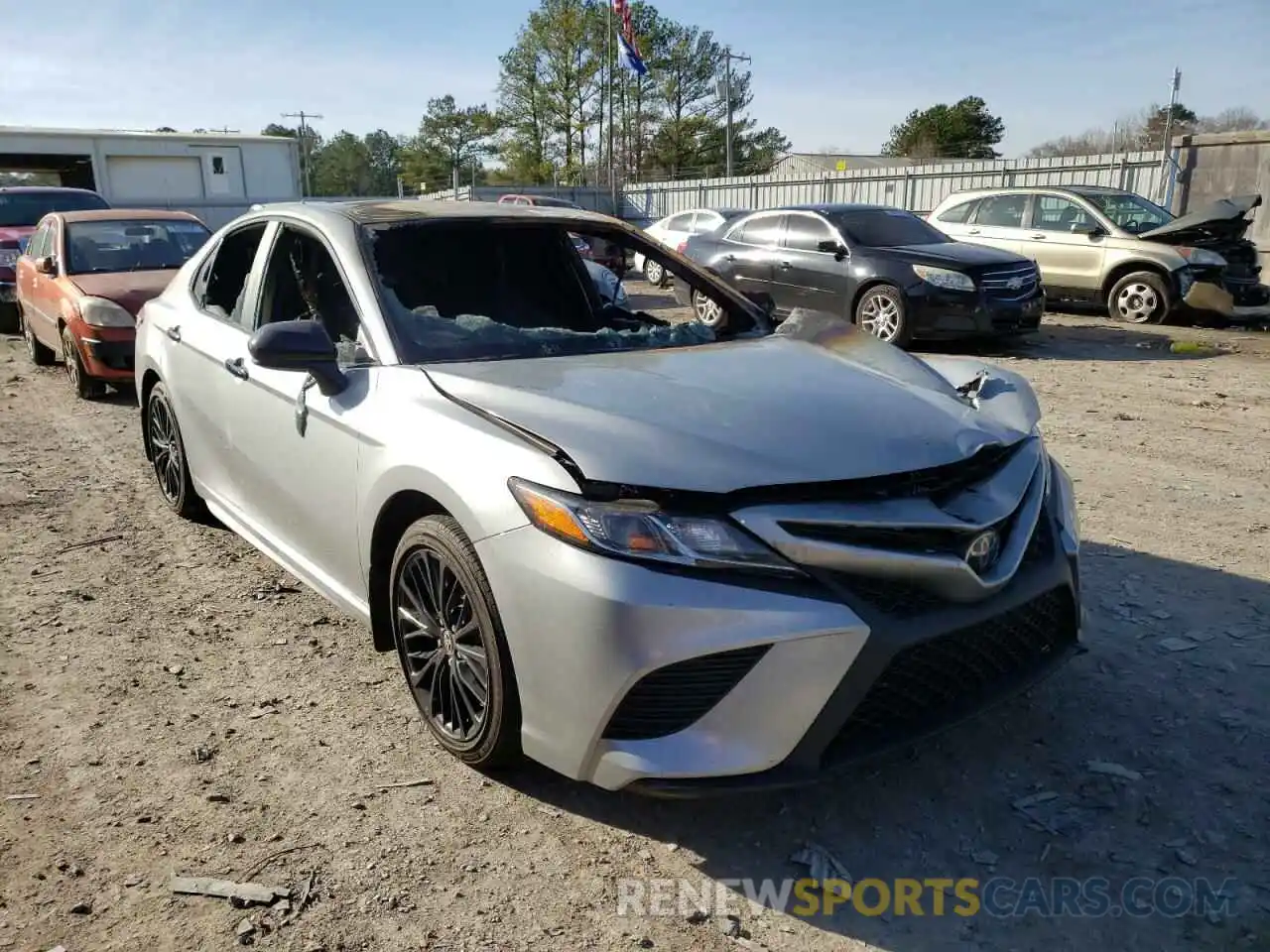 1 Photograph of a damaged car 4T1G11AK5LU399286 TOYOTA CAMRY 2020