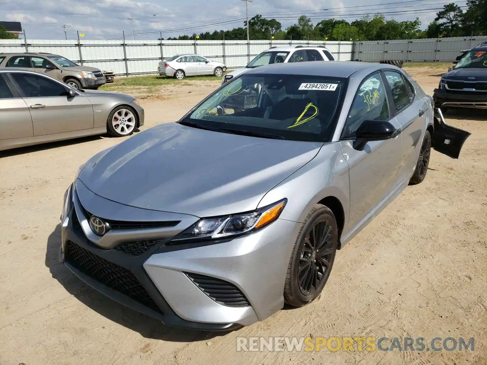 2 Photograph of a damaged car 4T1G11AK5LU399403 TOYOTA CAMRY 2020