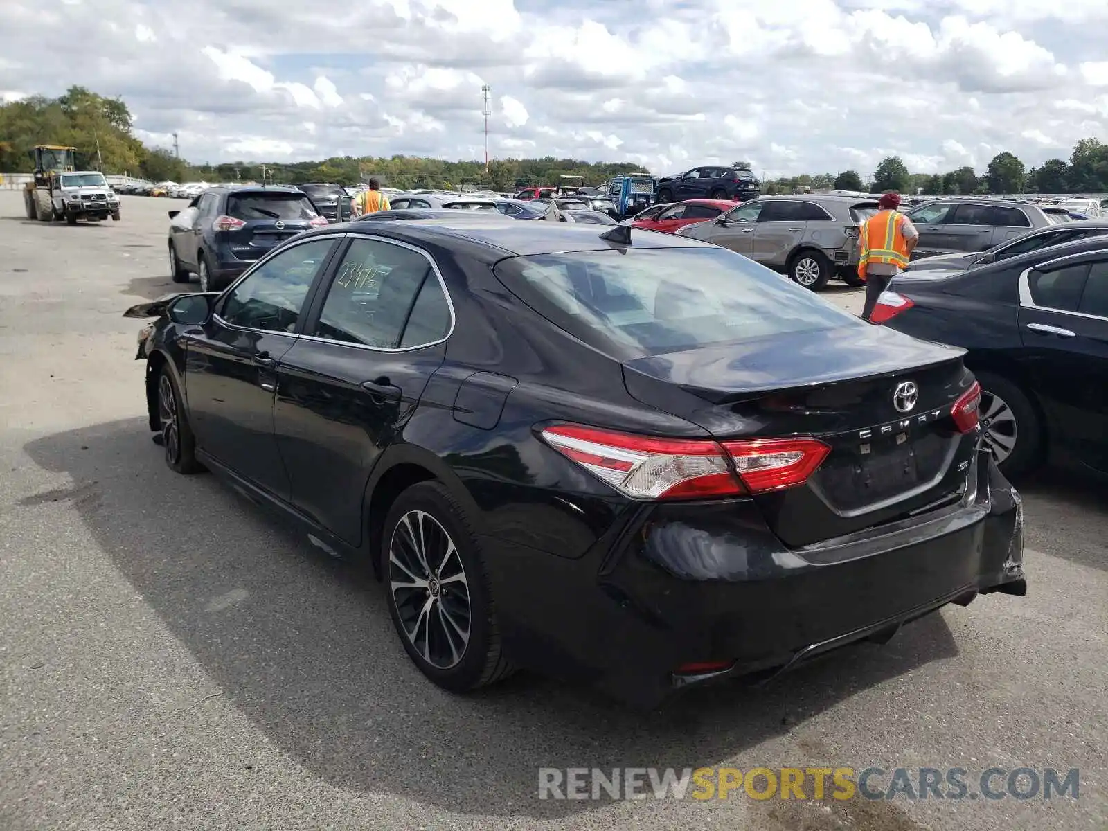 3 Photograph of a damaged car 4T1G11AK5LU501850 TOYOTA CAMRY 2020