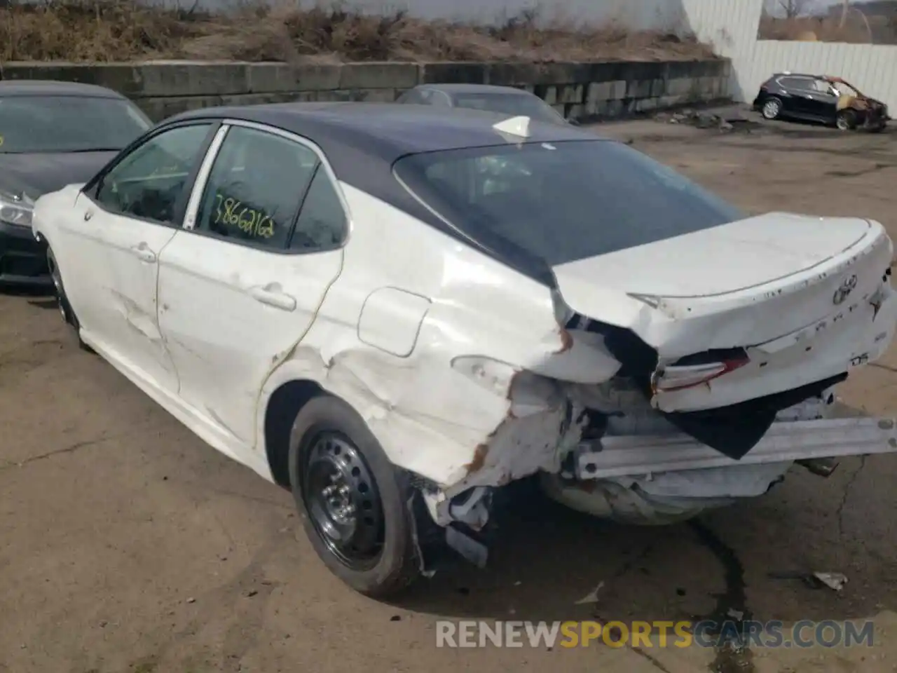 3 Photograph of a damaged car 4T1G11AK5LU503453 TOYOTA CAMRY 2020