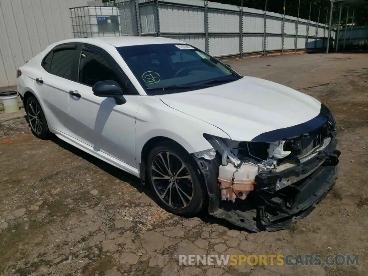 1 Photograph of a damaged car 4T1G11AK5LU857490 TOYOTA CAMRY 2020