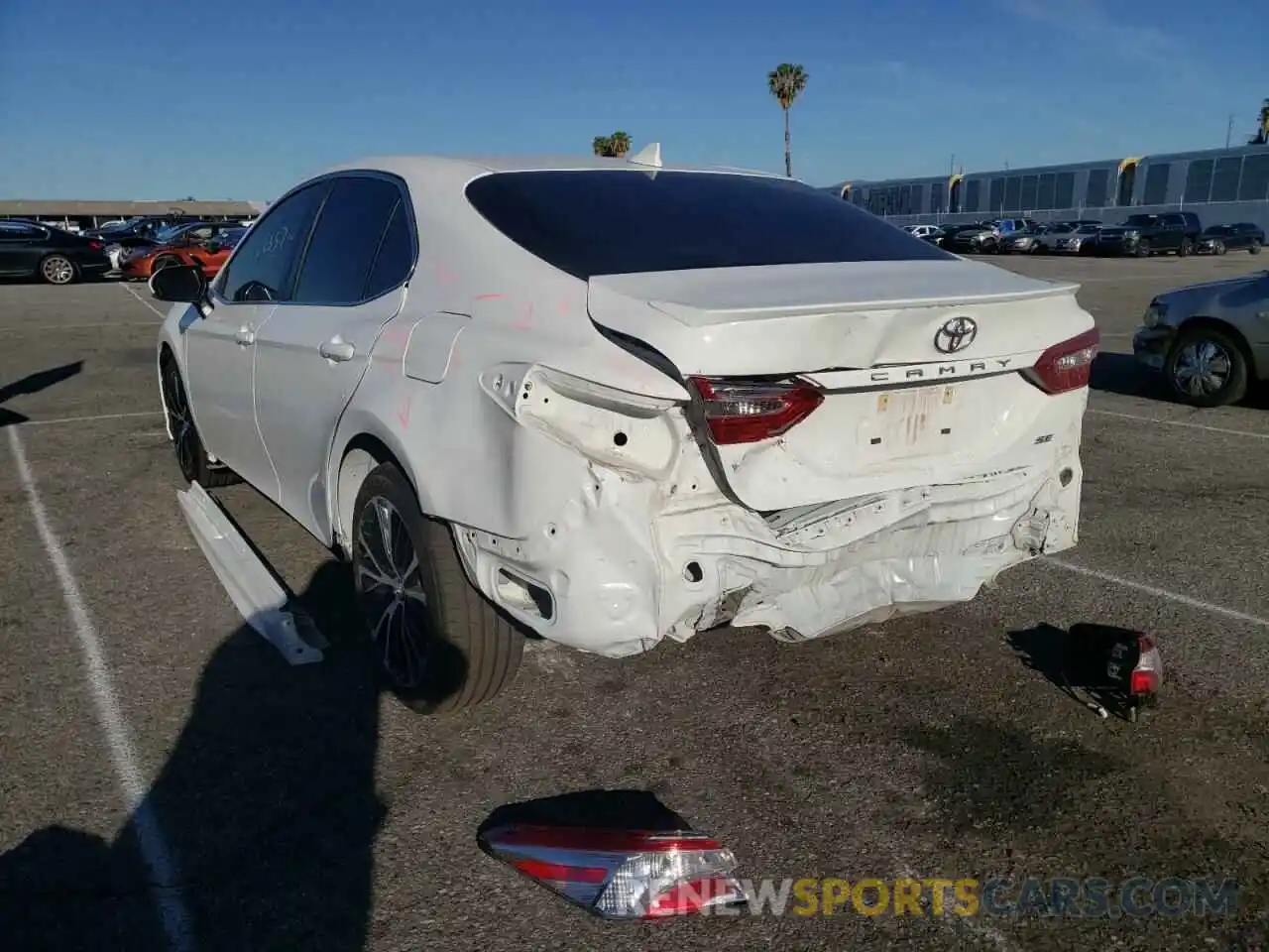 3 Photograph of a damaged car 4T1G11AK5LU867078 TOYOTA CAMRY 2020