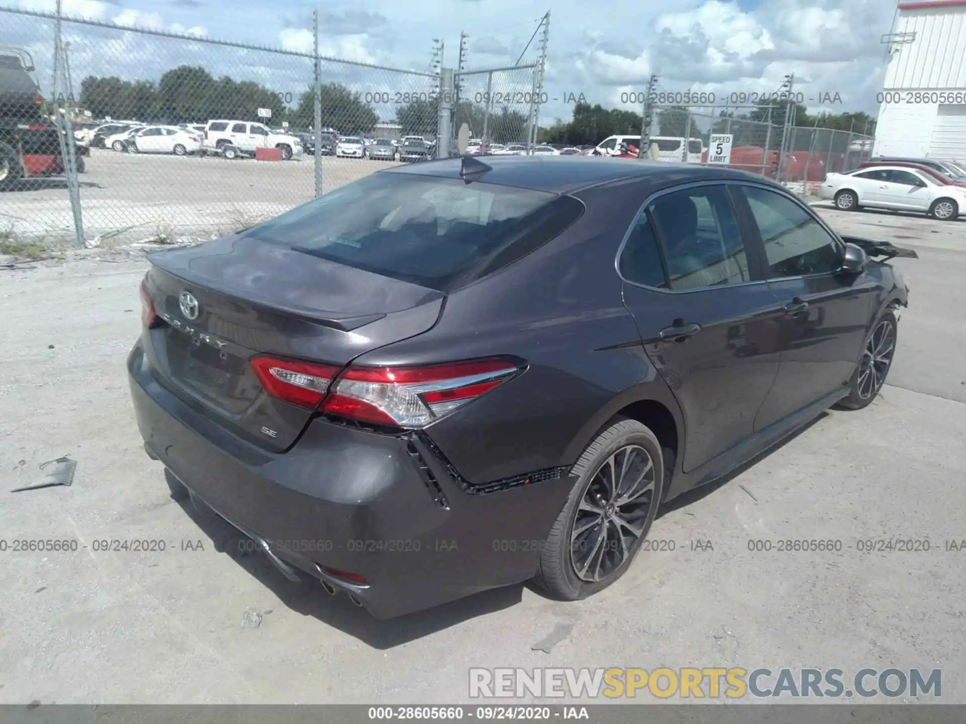 4 Photograph of a damaged car 4T1G11AK5LU872314 TOYOTA CAMRY 2020