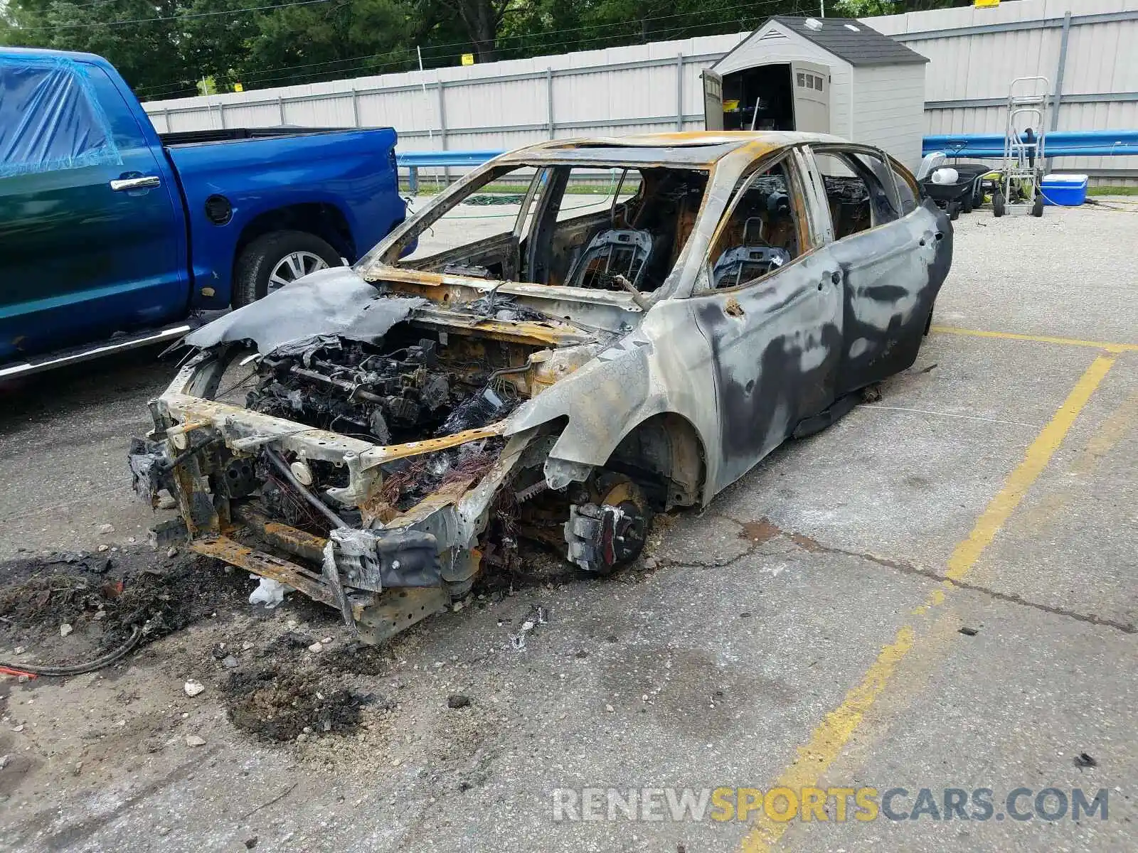 2 Photograph of a damaged car 4T1G11AK5LU877836 TOYOTA CAMRY 2020