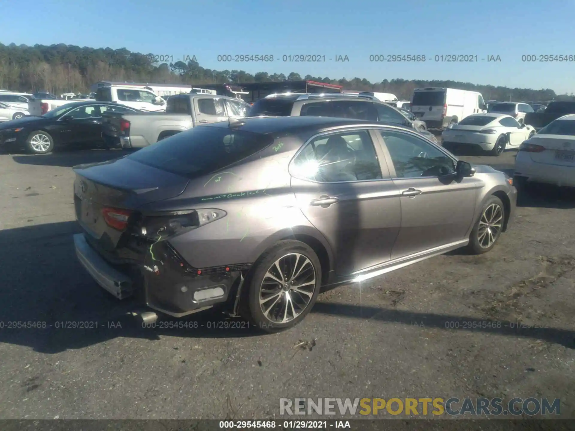 4 Photograph of a damaged car 4T1G11AK5LU888206 TOYOTA CAMRY 2020