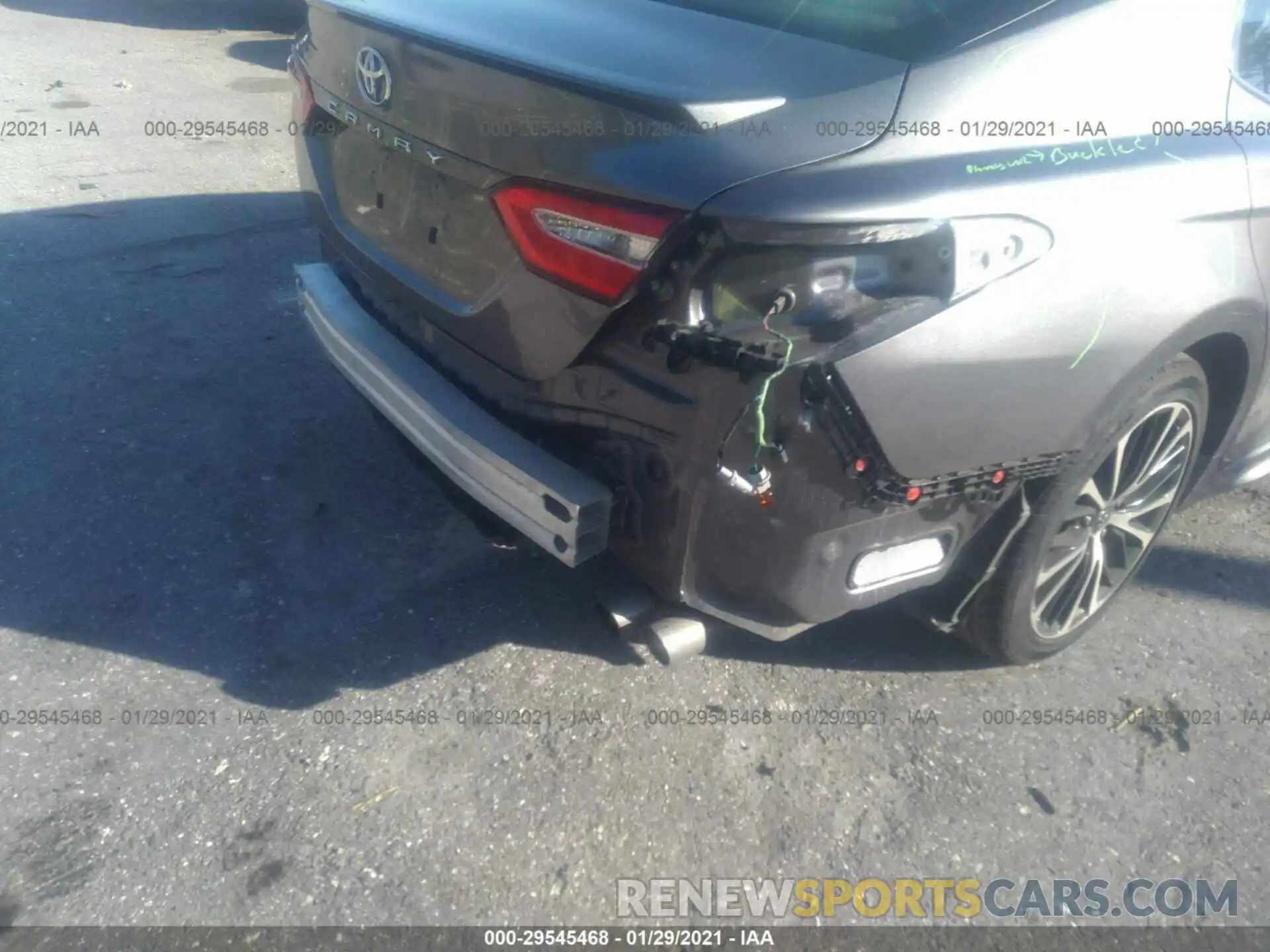 6 Photograph of a damaged car 4T1G11AK5LU888206 TOYOTA CAMRY 2020