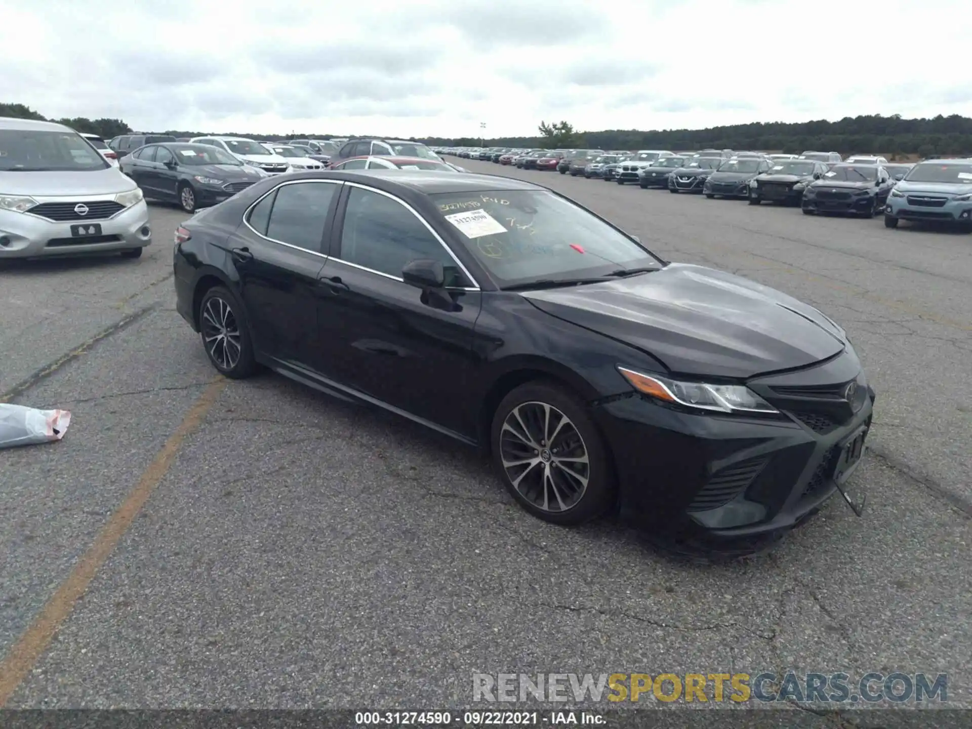 1 Photograph of a damaged car 4T1G11AK5LU890831 TOYOTA CAMRY 2020