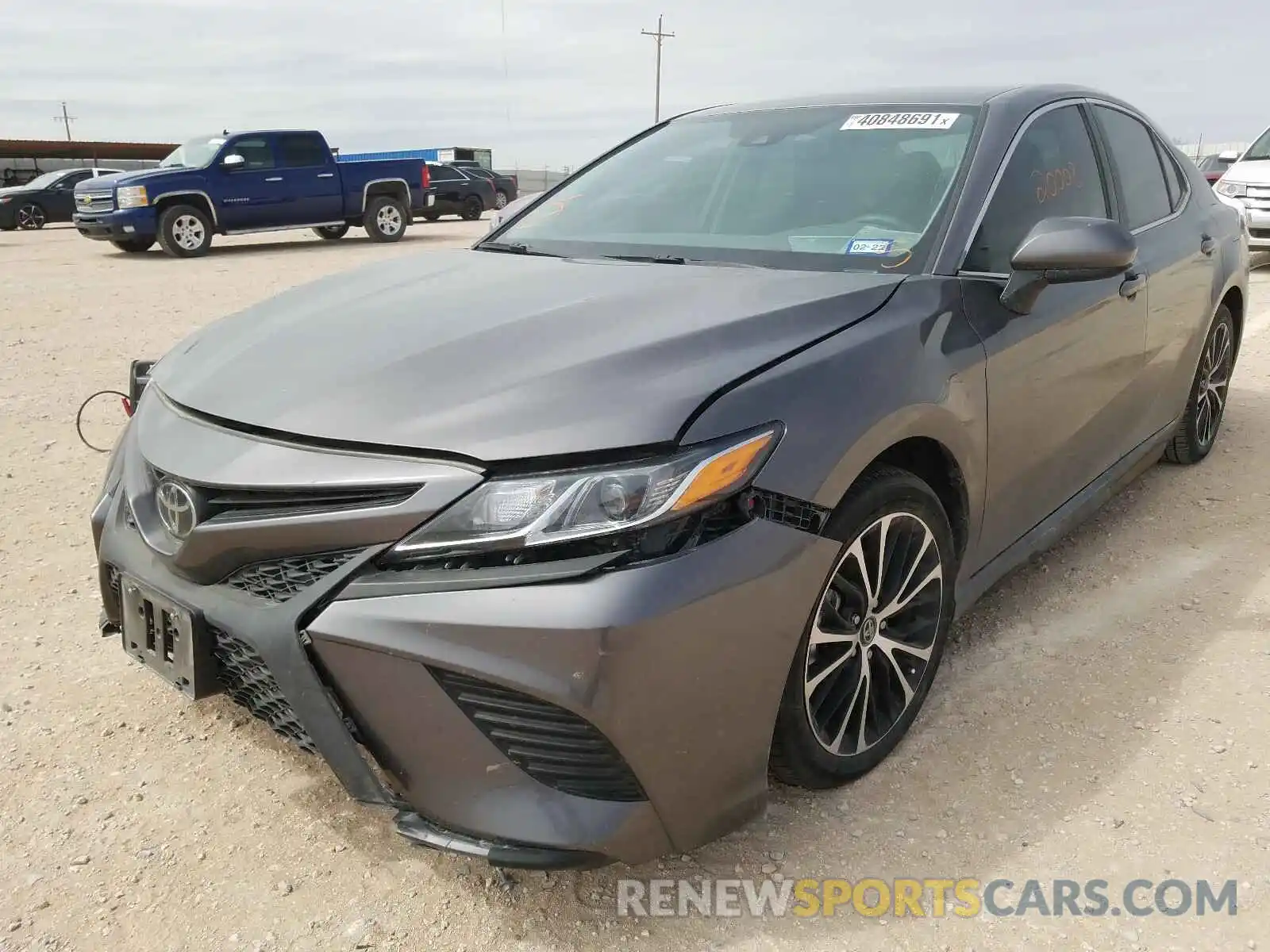 2 Photograph of a damaged car 4T1G11AK5LU894622 TOYOTA CAMRY 2020