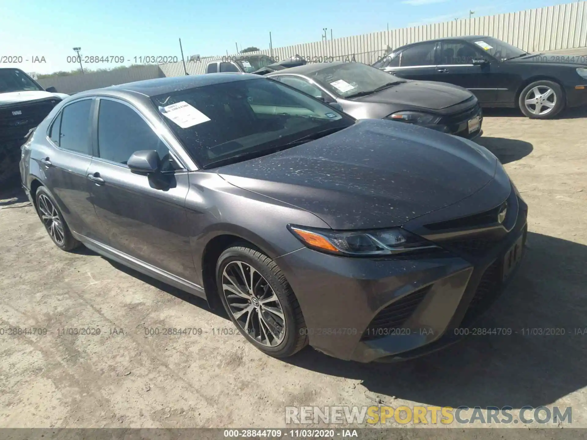 1 Photograph of a damaged car 4T1G11AK5LU897858 TOYOTA CAMRY 2020