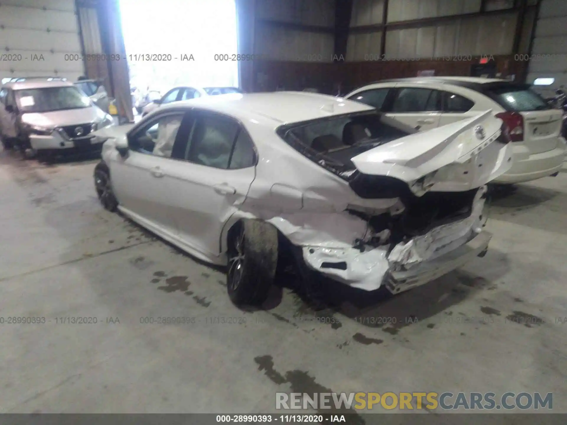 3 Photograph of a damaged car 4T1G11AK5LU899755 TOYOTA CAMRY 2020