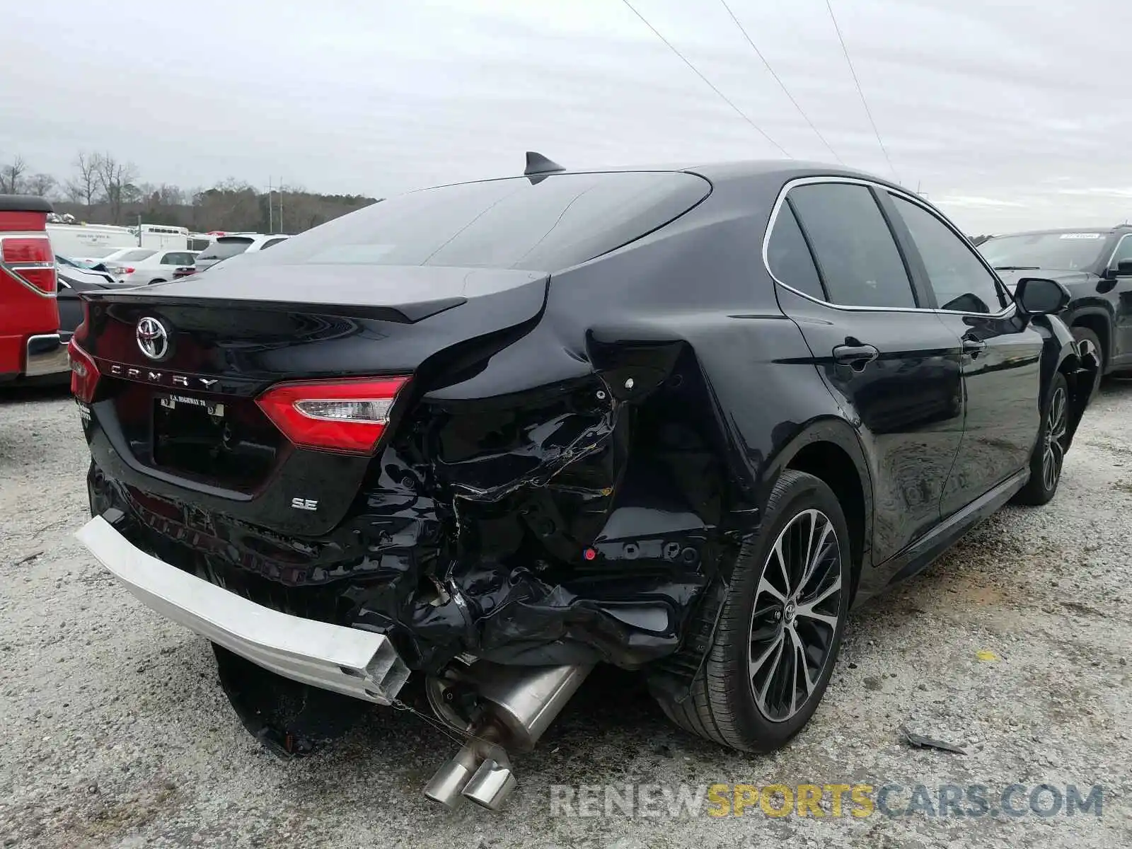 4 Photograph of a damaged car 4T1G11AK5LU902153 TOYOTA CAMRY 2020