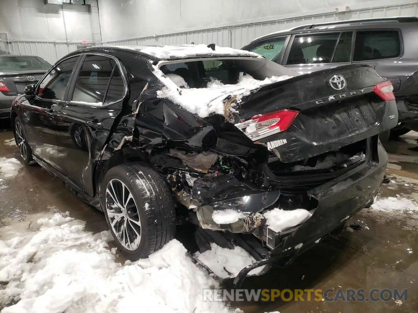 3 Photograph of a damaged car 4T1G11AK5LU904792 TOYOTA CAMRY 2020