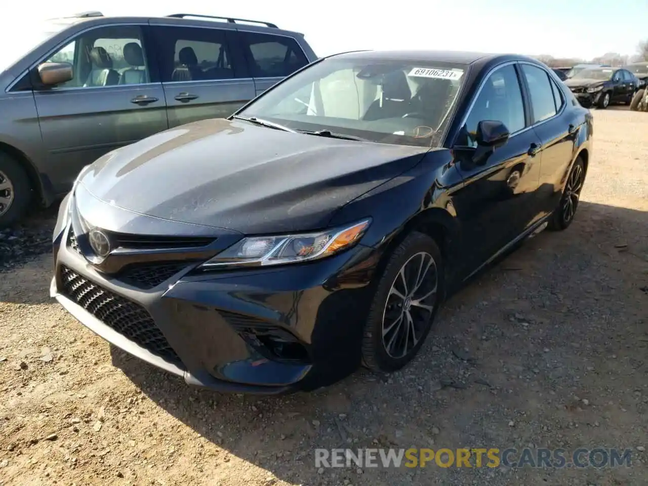 2 Photograph of a damaged car 4T1G11AK5LU905795 TOYOTA CAMRY 2020