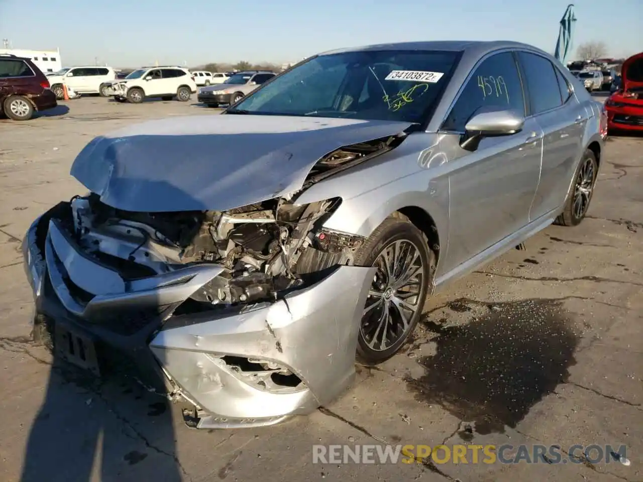 2 Photograph of a damaged car 4T1G11AK5LU913380 TOYOTA CAMRY 2020