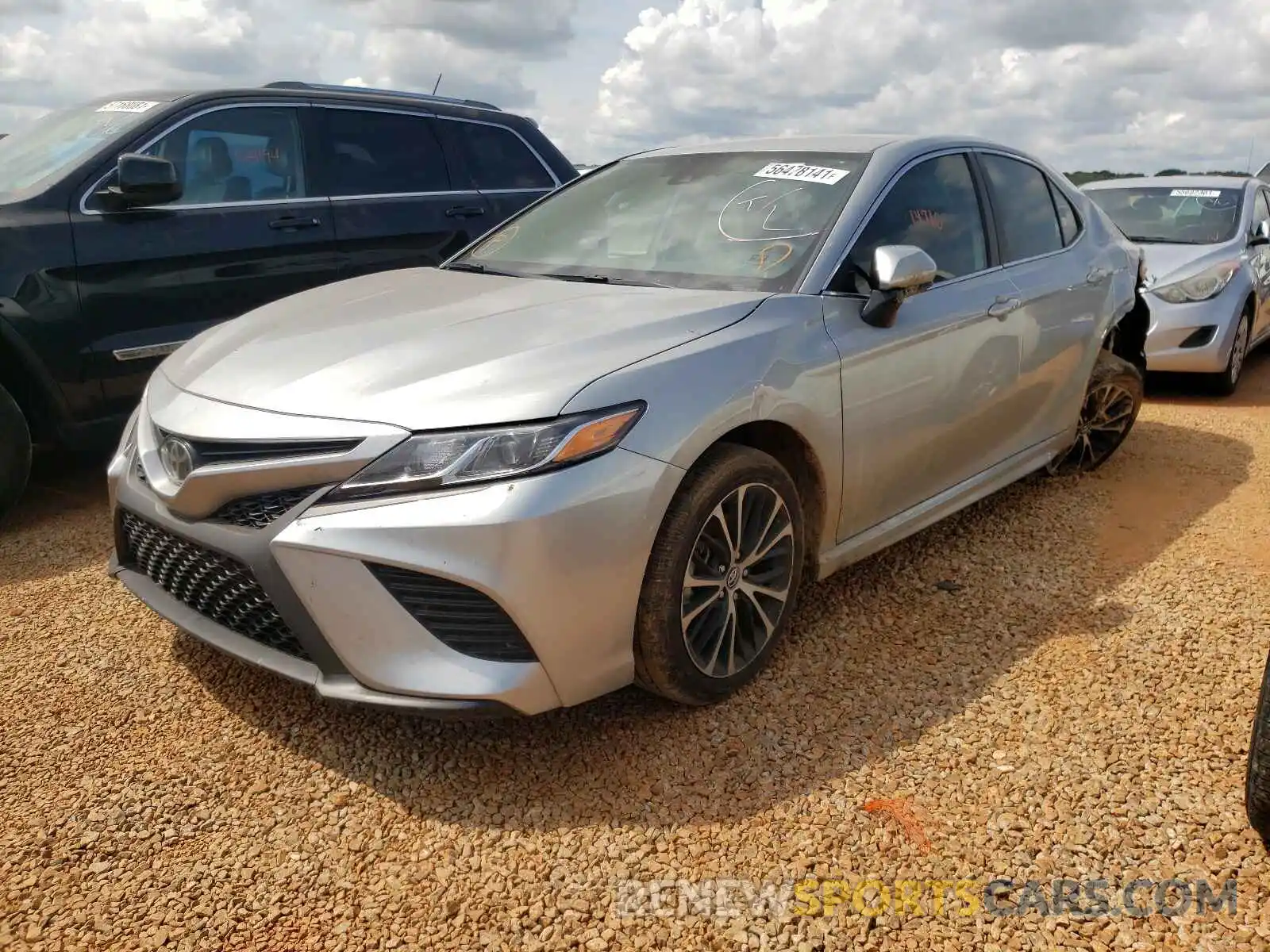 2 Photograph of a damaged car 4T1G11AK5LU917235 TOYOTA CAMRY 2020