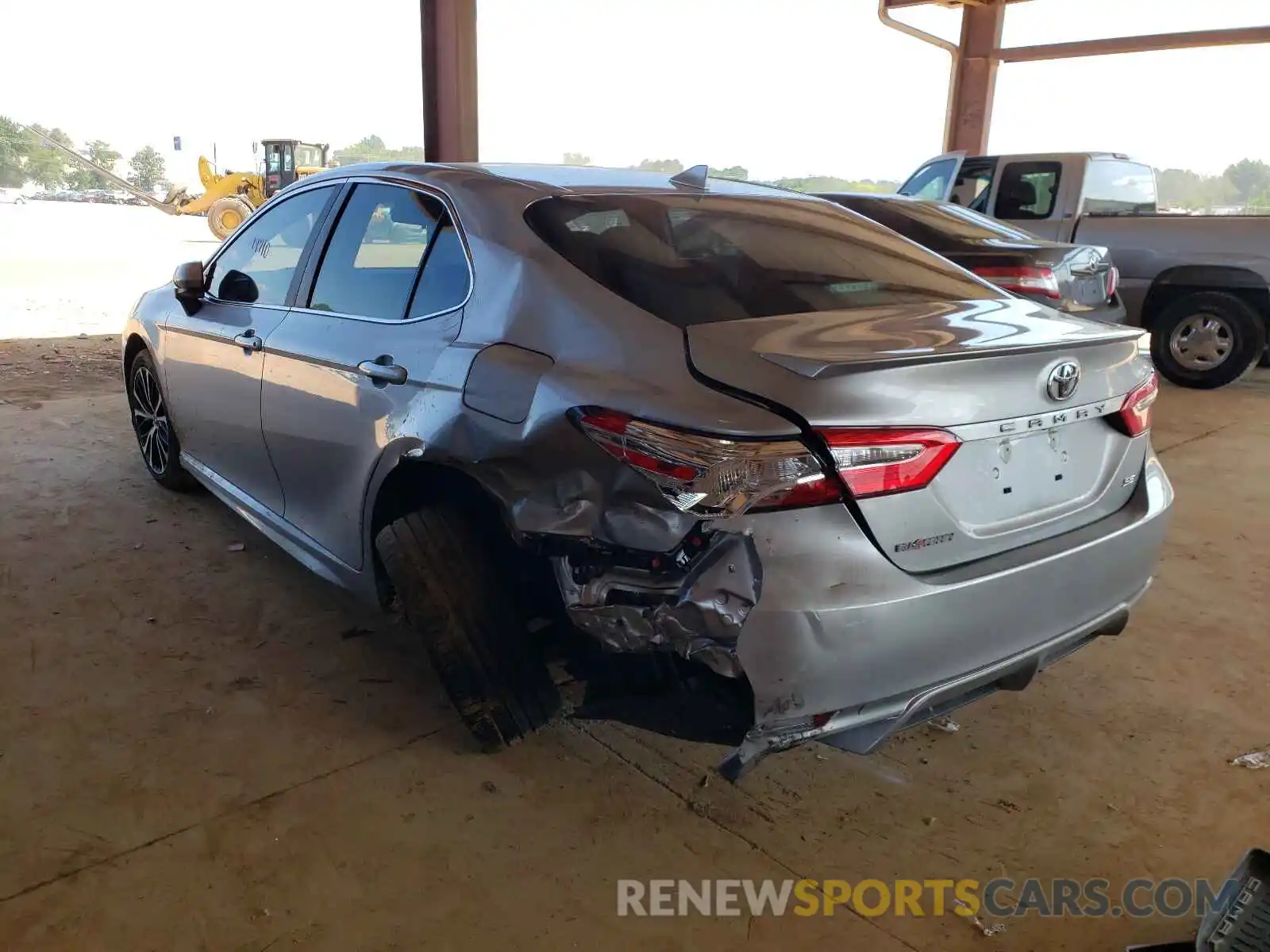 3 Photograph of a damaged car 4T1G11AK5LU917235 TOYOTA CAMRY 2020