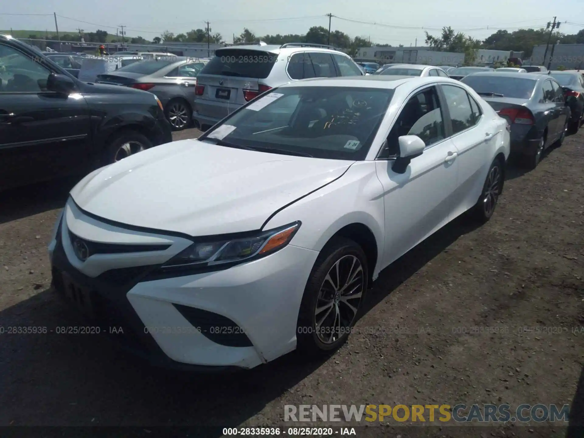 2 Photograph of a damaged car 4T1G11AK5LU925058 TOYOTA CAMRY 2020