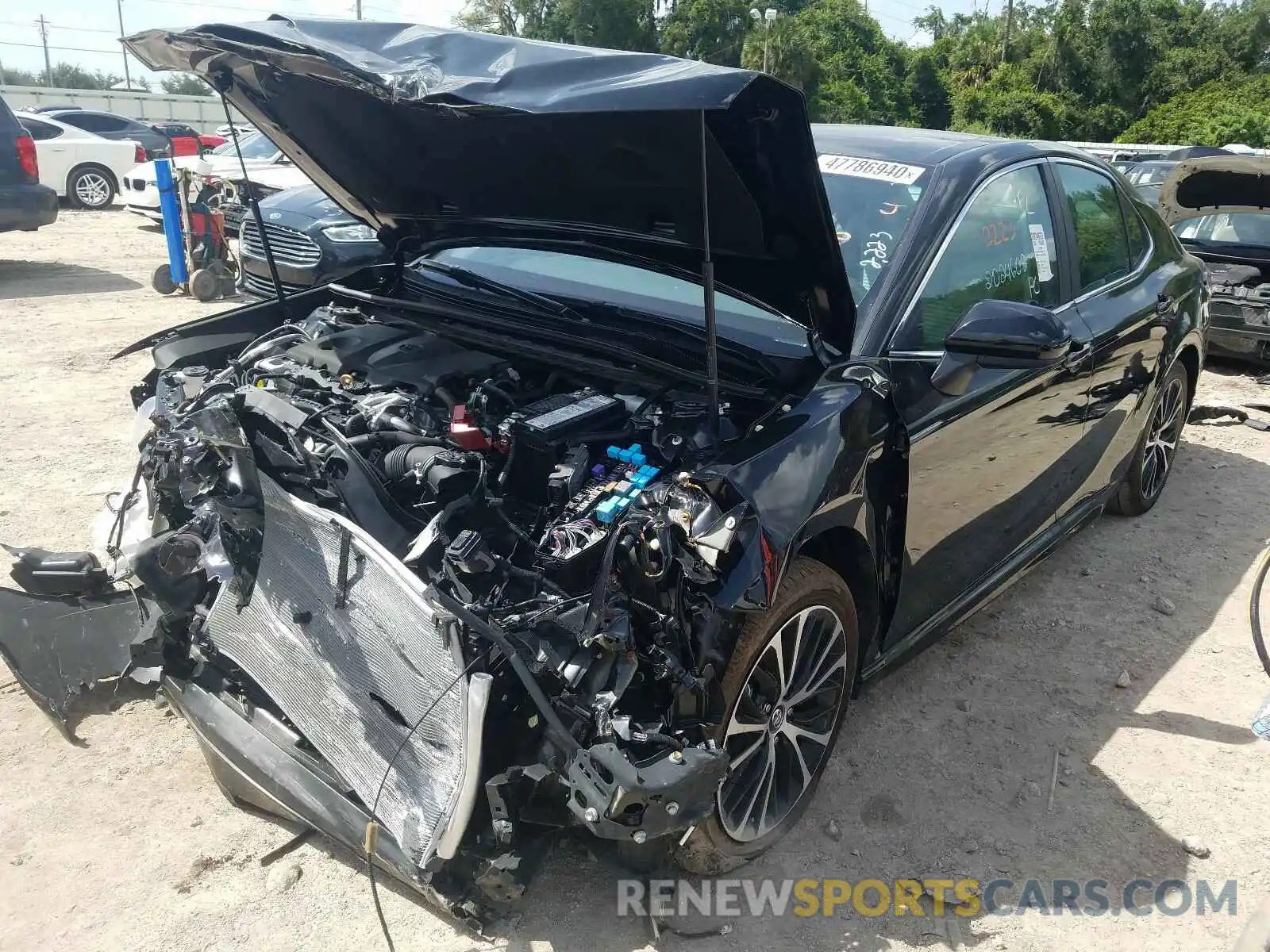 2 Photograph of a damaged car 4T1G11AK5LU932950 TOYOTA CAMRY 2020