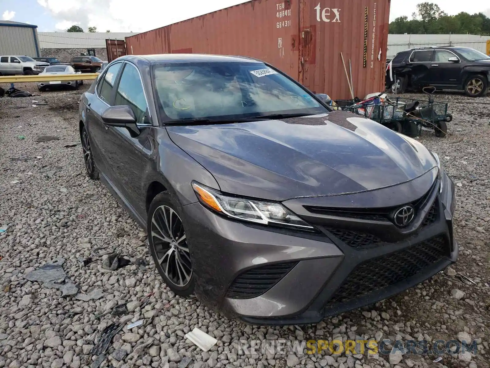 1 Photograph of a damaged car 4T1G11AK5LU933726 TOYOTA CAMRY 2020