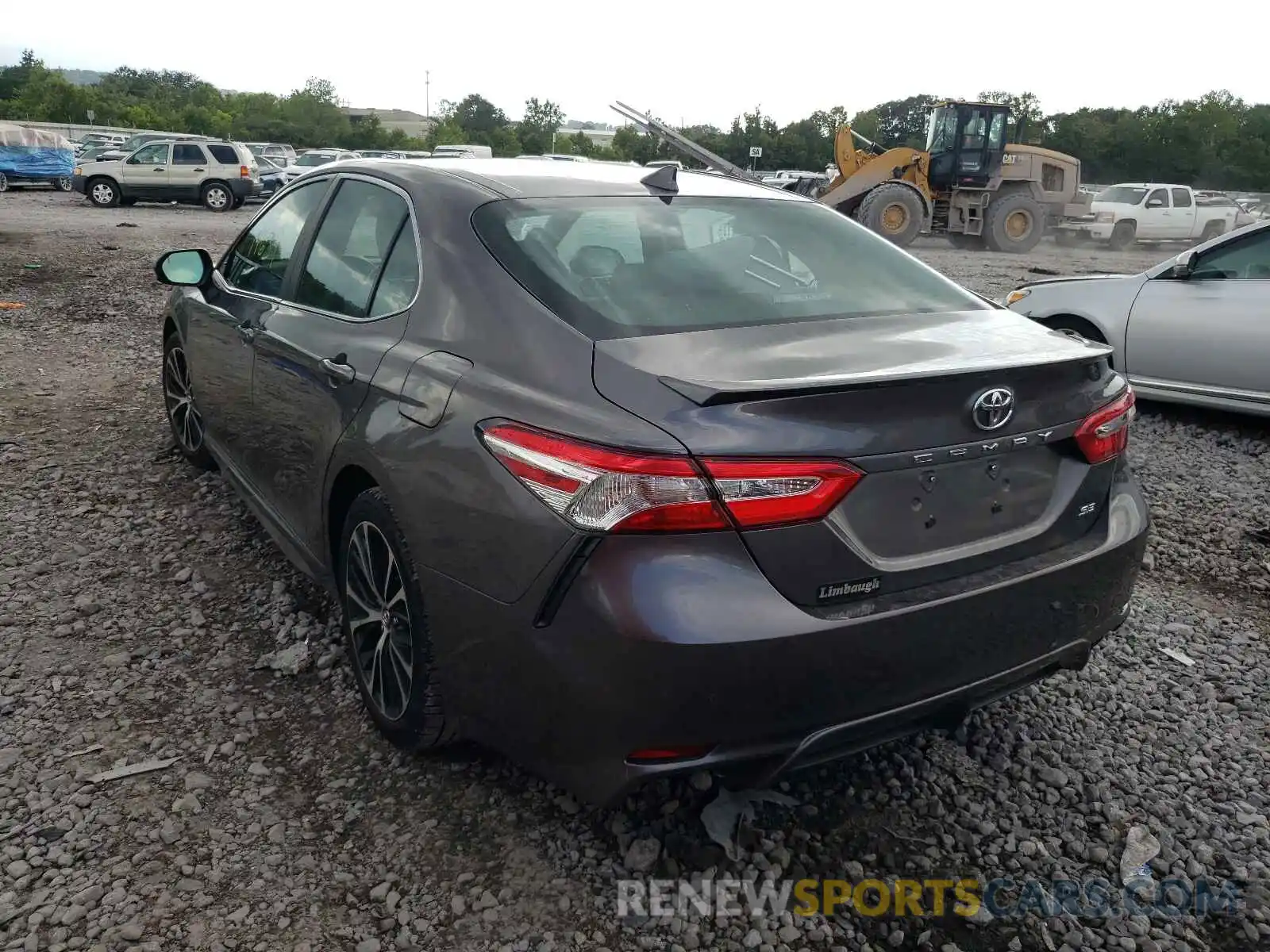 3 Photograph of a damaged car 4T1G11AK5LU933726 TOYOTA CAMRY 2020