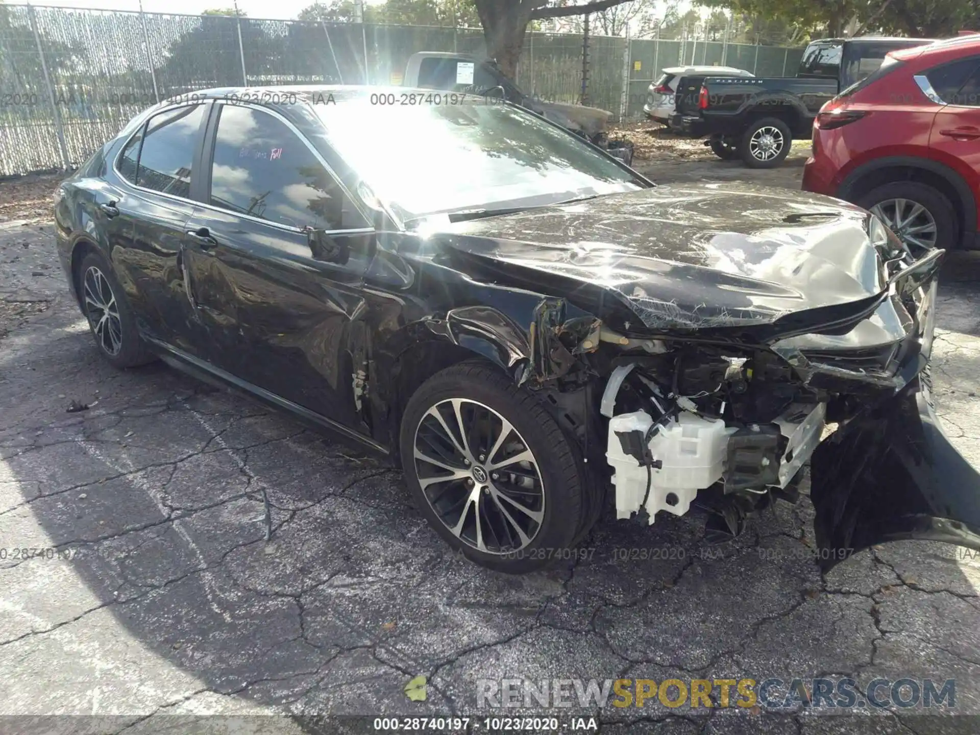 6 Photograph of a damaged car 4T1G11AK5LU937954 TOYOTA CAMRY 2020