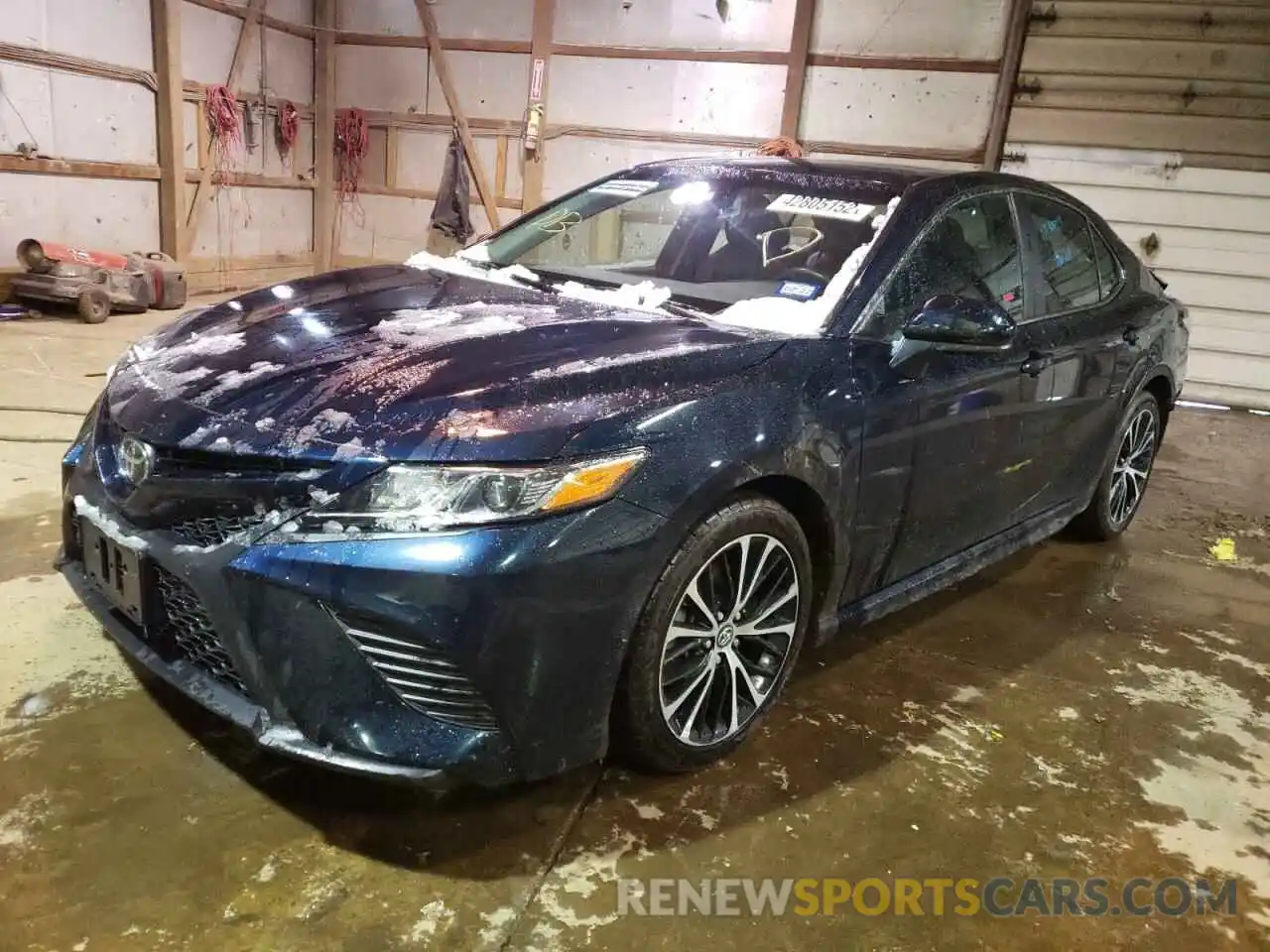 2 Photograph of a damaged car 4T1G11AK5LU940353 TOYOTA CAMRY 2020