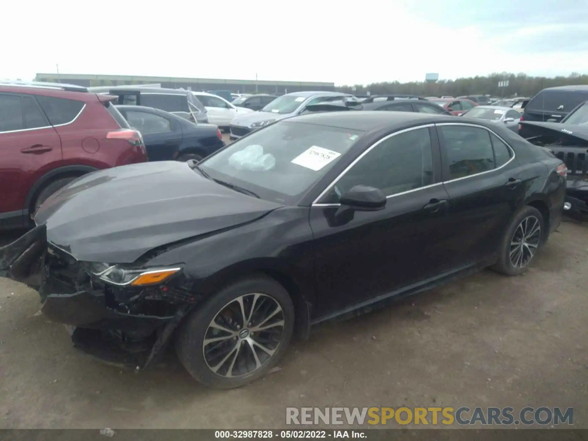 2 Photograph of a damaged car 4T1G11AK5LU943267 TOYOTA CAMRY 2020