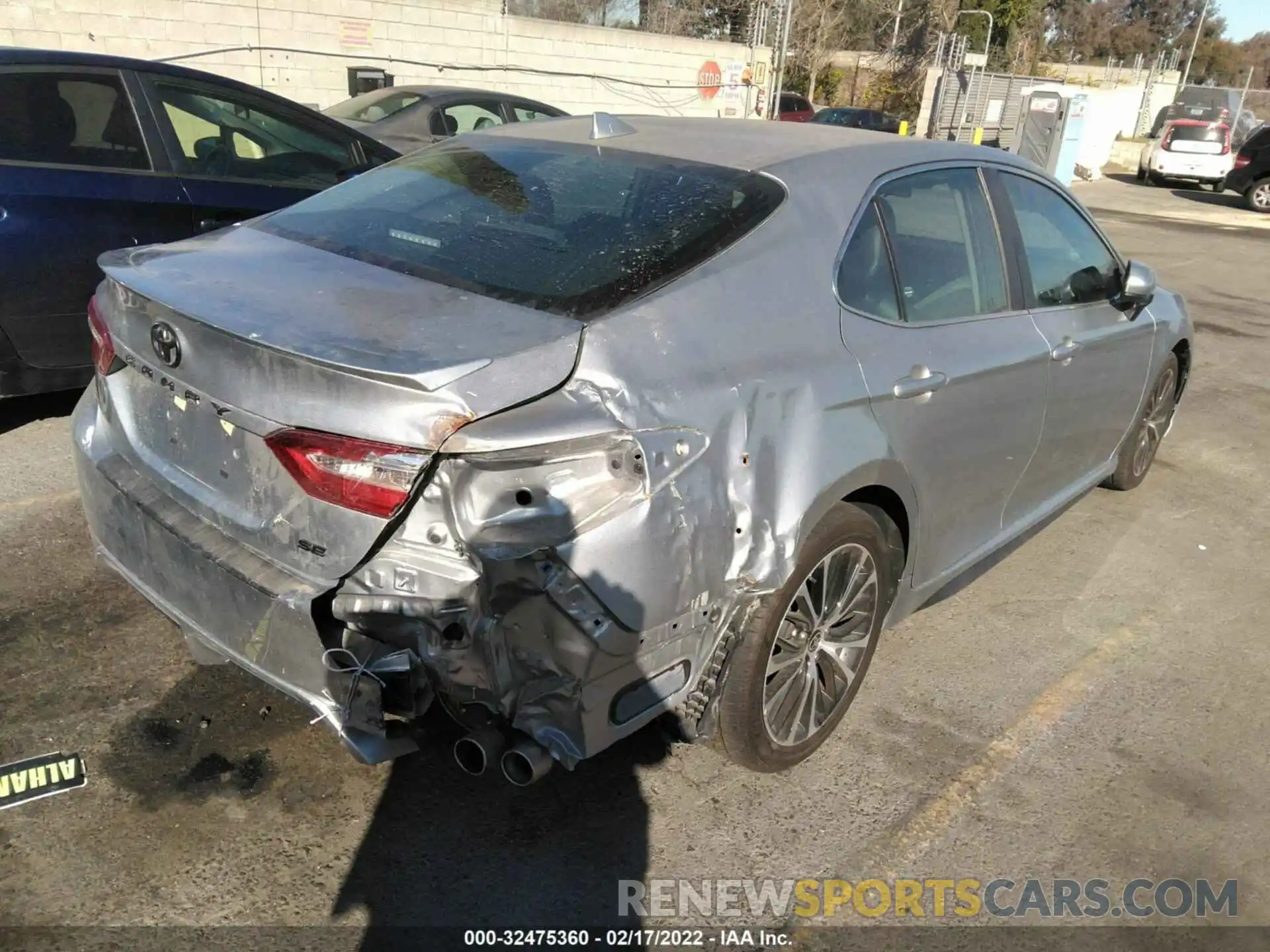 6 Photograph of a damaged car 4T1G11AK5LU954768 TOYOTA CAMRY 2020