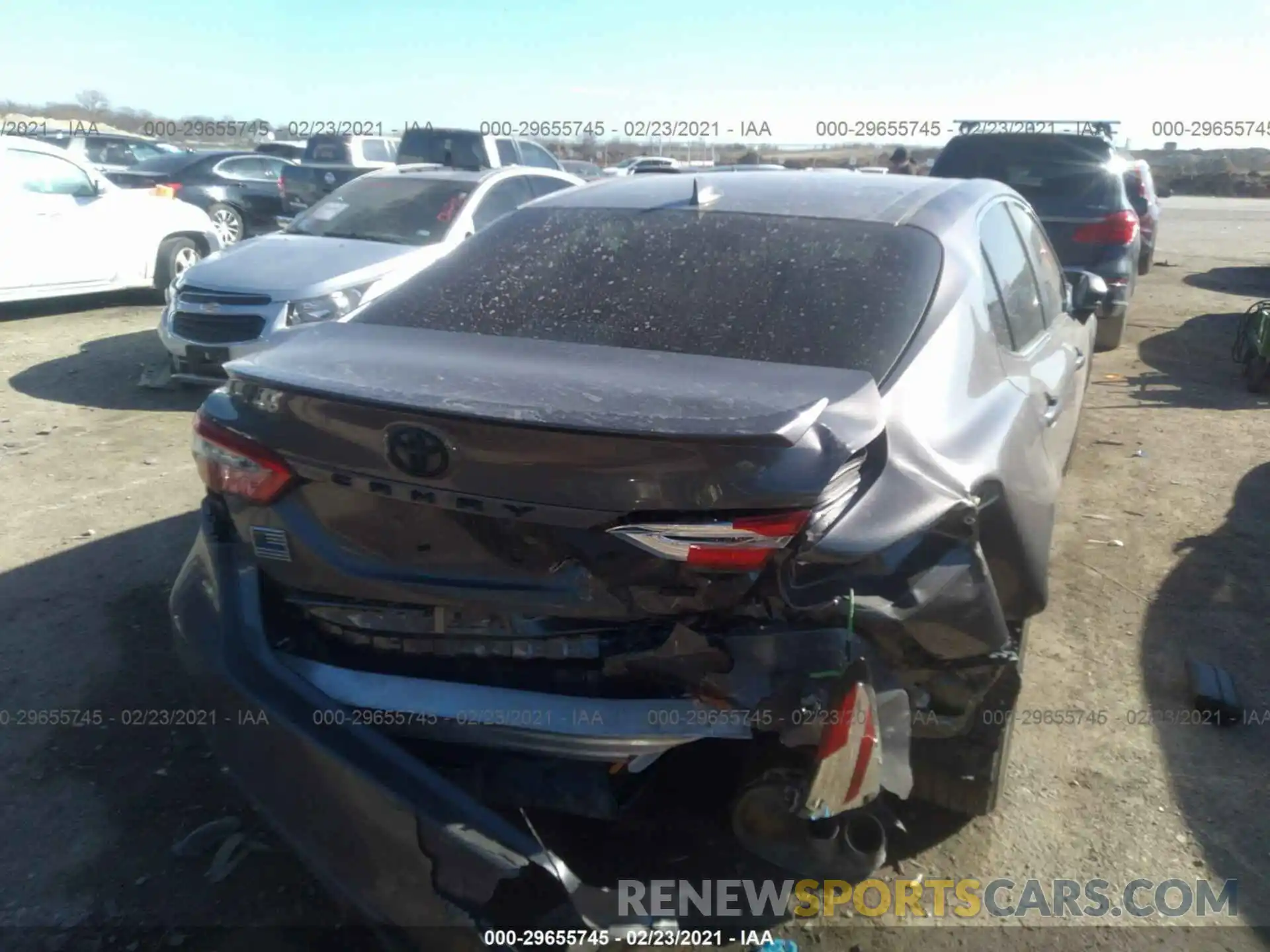 6 Photograph of a damaged car 4T1G11AK5LU959422 TOYOTA CAMRY 2020