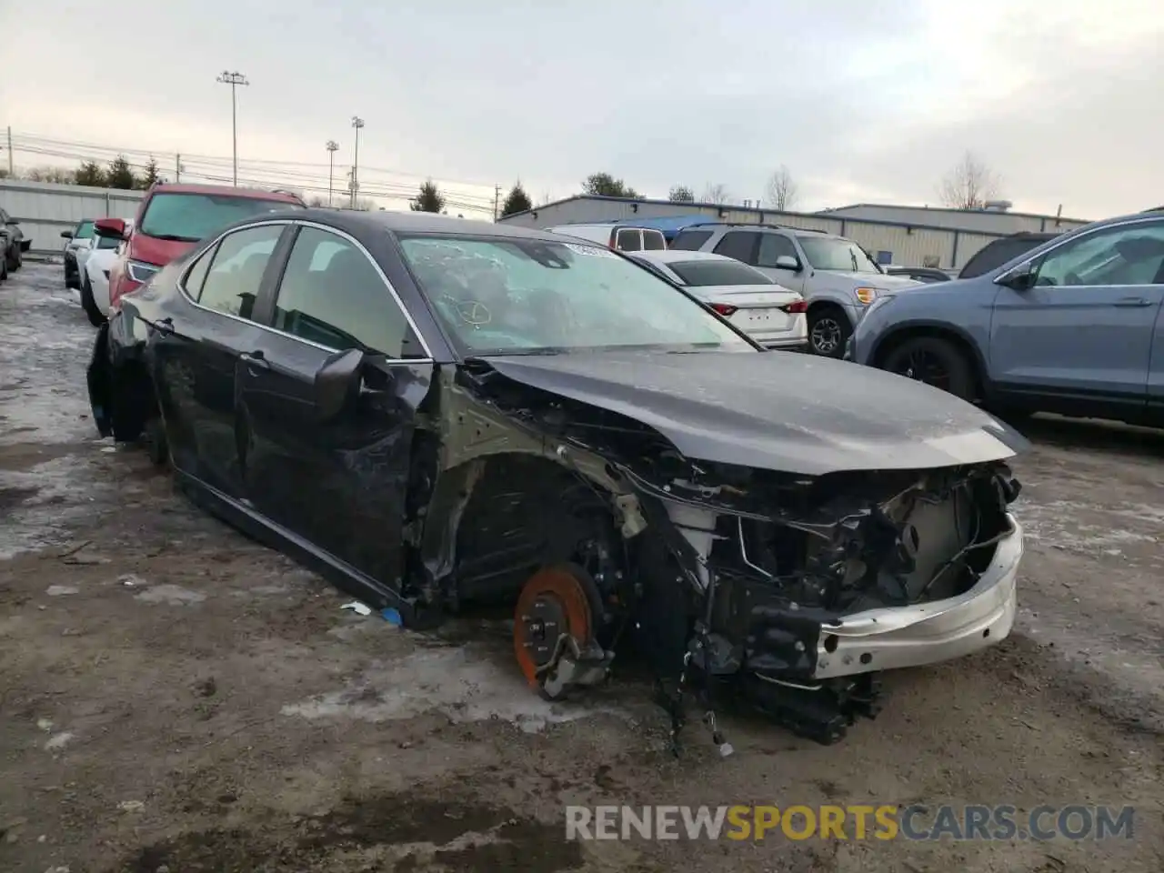 1 Photograph of a damaged car 4T1G11AK5LU966712 TOYOTA CAMRY 2020