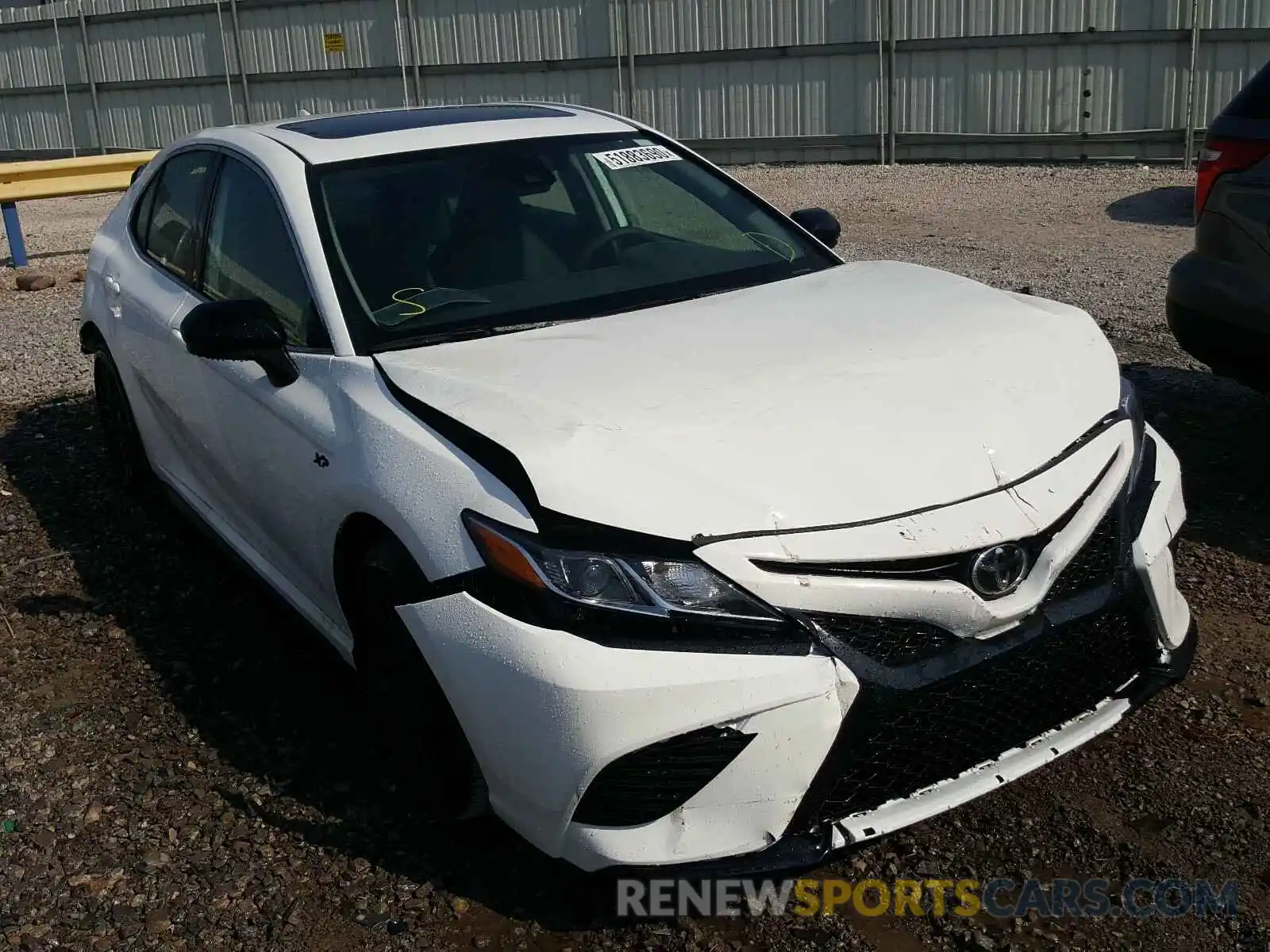 1 Photograph of a damaged car 4T1G11AK5LU966872 TOYOTA CAMRY 2020