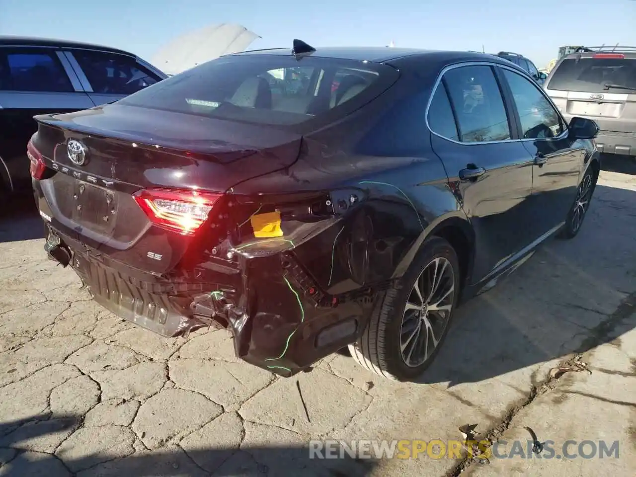 4 Photograph of a damaged car 4T1G11AK5LU974812 TOYOTA CAMRY 2020