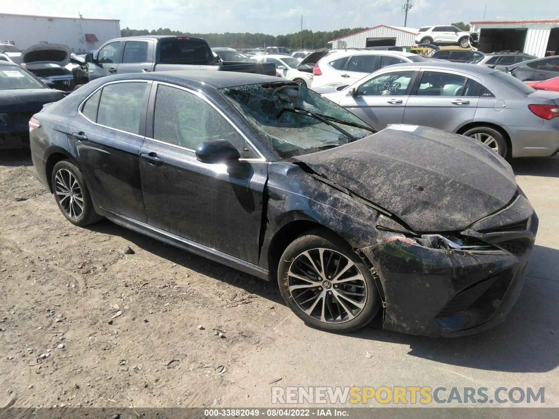 1 Photograph of a damaged car 4T1G11AK5LU981629 TOYOTA CAMRY 2020