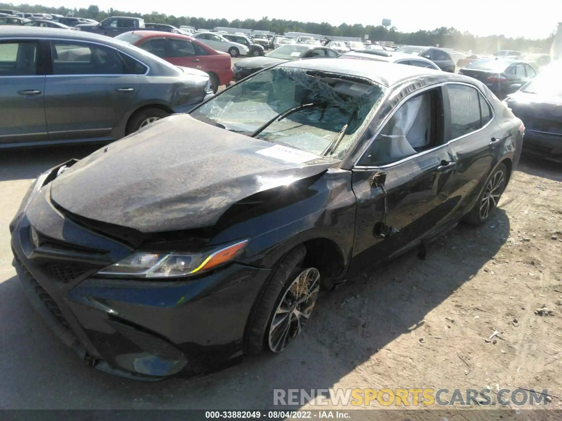 2 Photograph of a damaged car 4T1G11AK5LU981629 TOYOTA CAMRY 2020