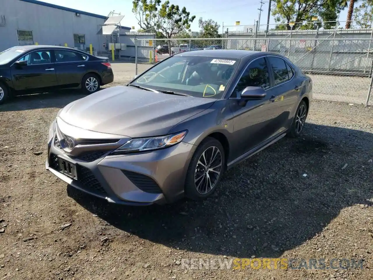 2 Photograph of a damaged car 4T1G11AK5LU987723 TOYOTA CAMRY 2020