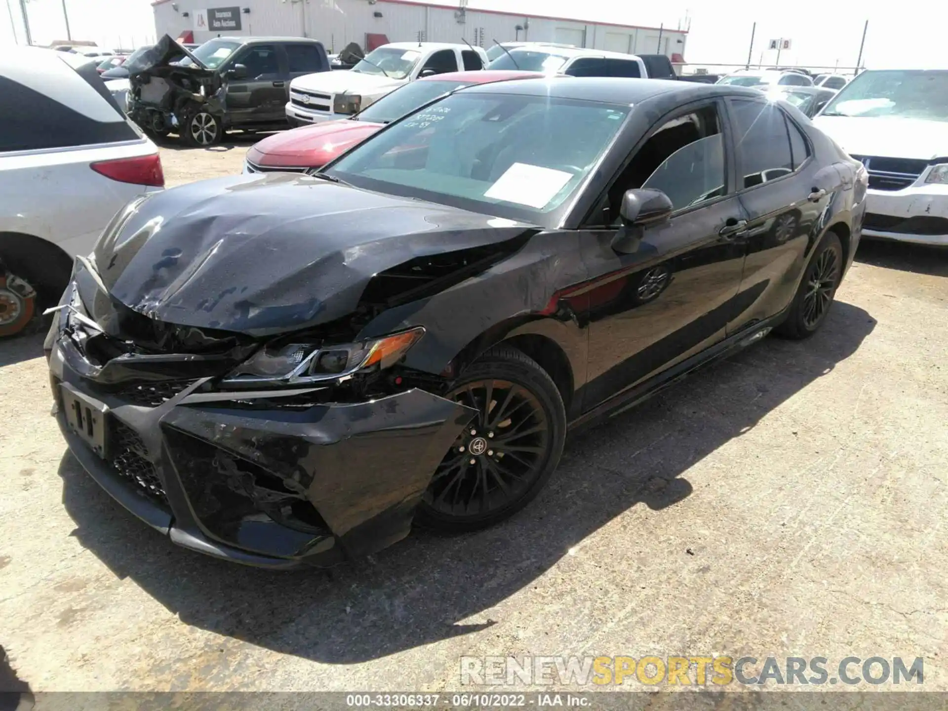 2 Photograph of a damaged car 4T1G11AK6LU300748 TOYOTA CAMRY 2020