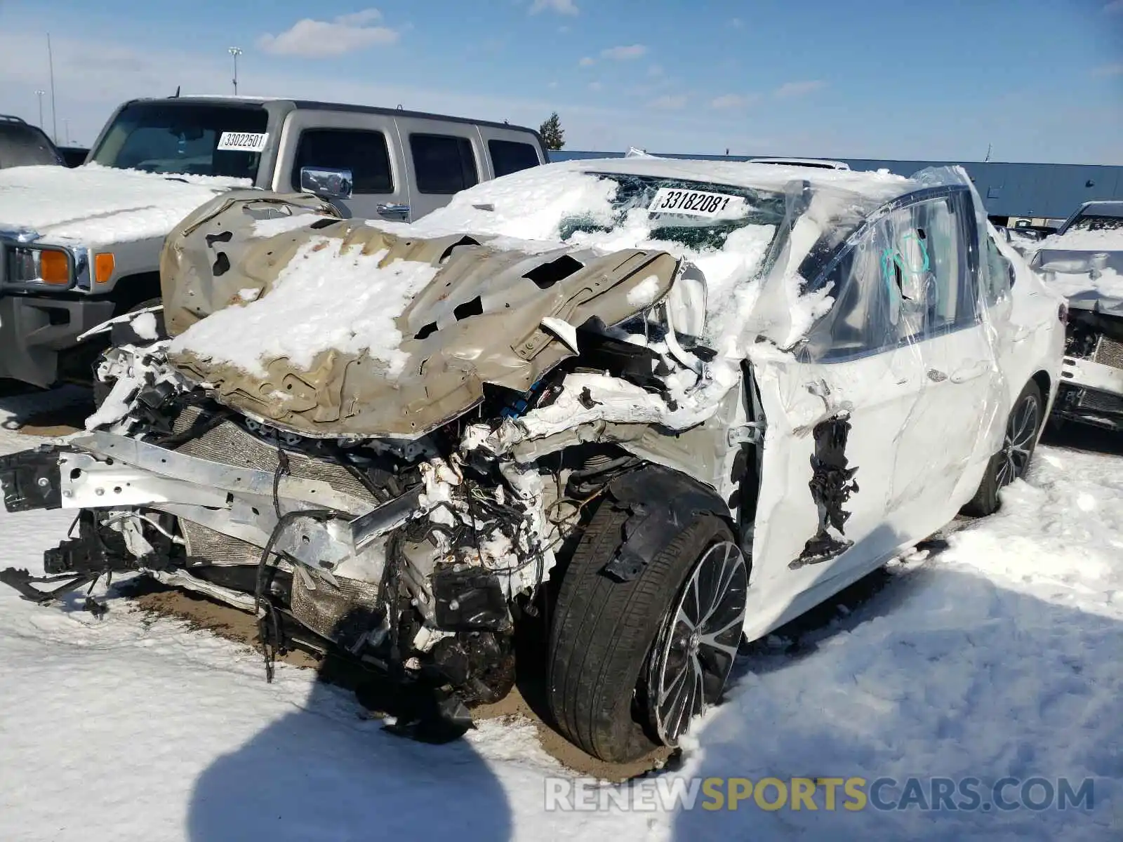 2 Photograph of a damaged car 4T1G11AK6LU305660 TOYOTA CAMRY 2020