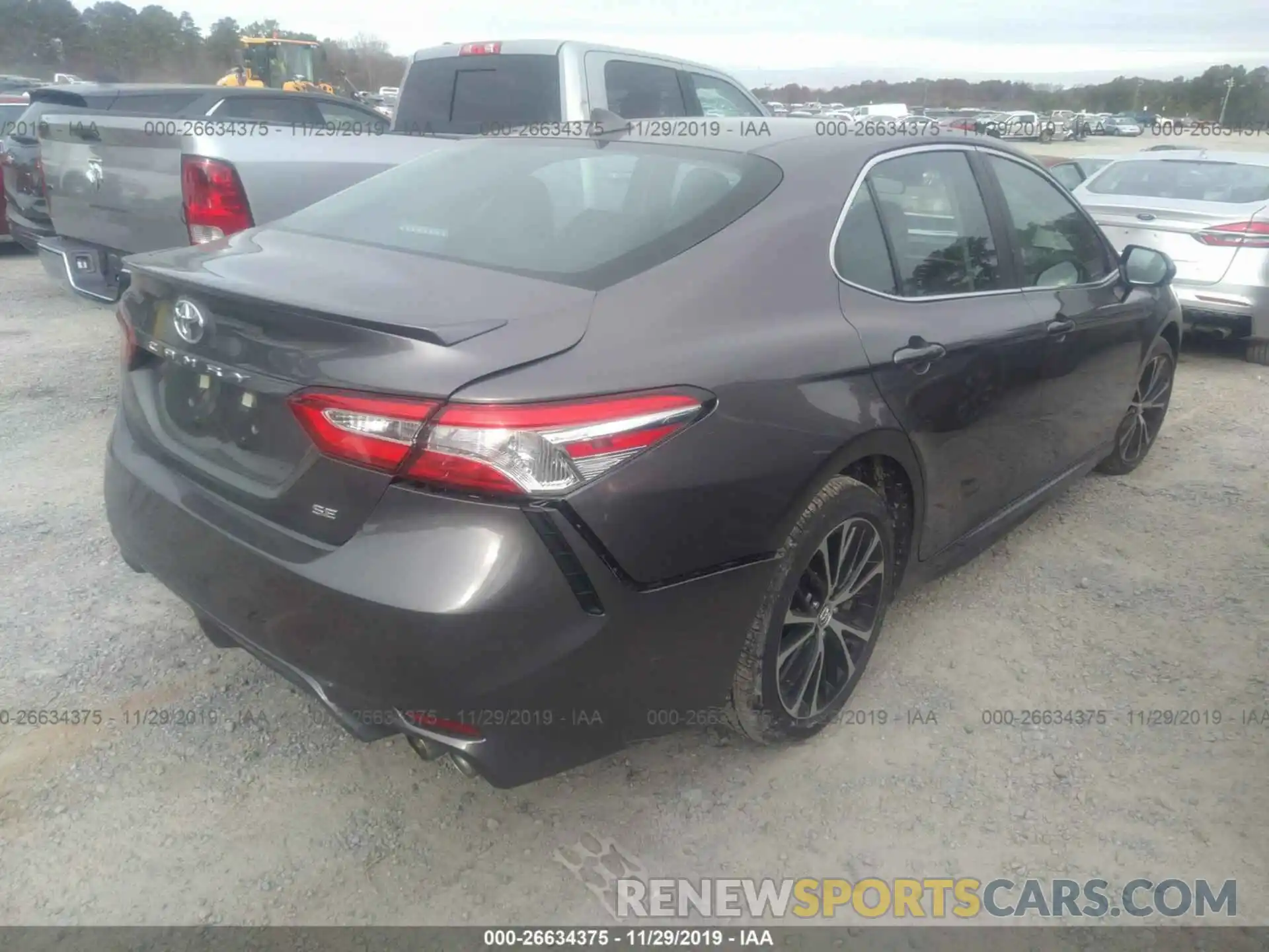 4 Photograph of a damaged car 4T1G11AK6LU306789 TOYOTA CAMRY 2020