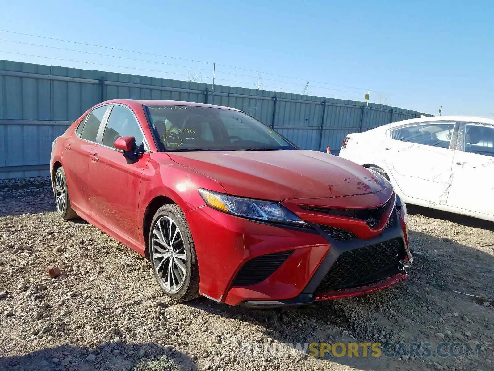 1 Photograph of a damaged car 4T1G11AK6LU307196 TOYOTA CAMRY 2020