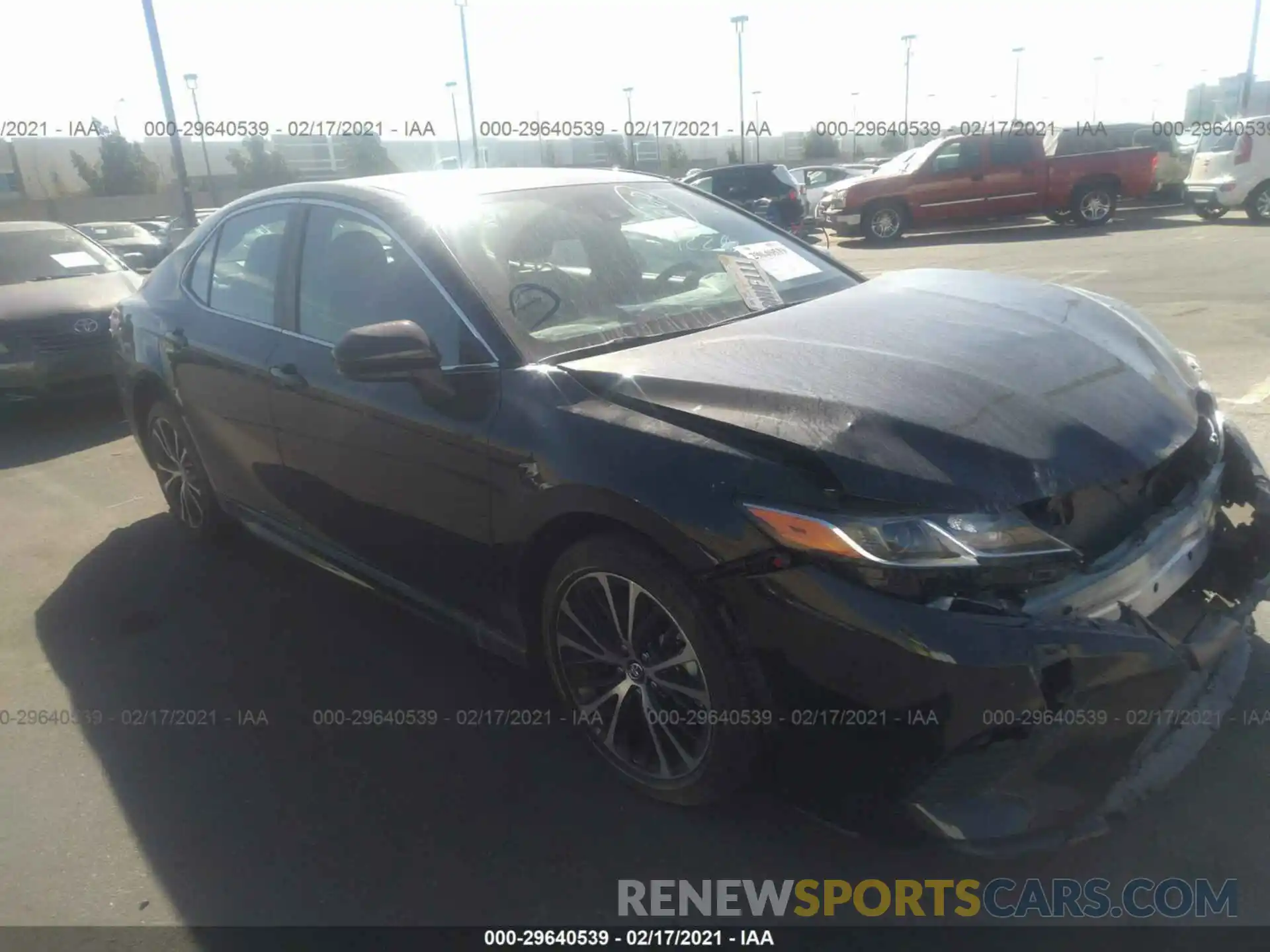 1 Photograph of a damaged car 4T1G11AK6LU311037 TOYOTA CAMRY 2020