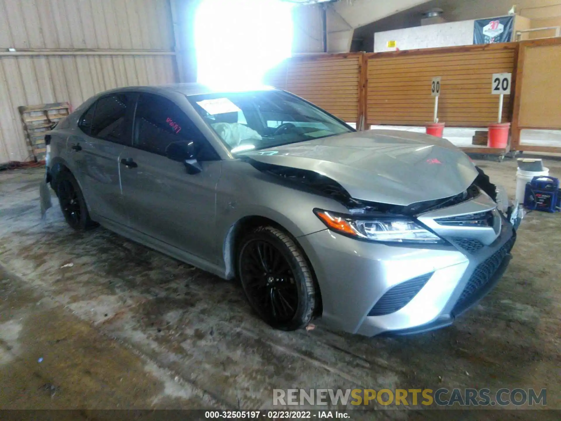 1 Photograph of a damaged car 4T1G11AK6LU311684 TOYOTA CAMRY 2020