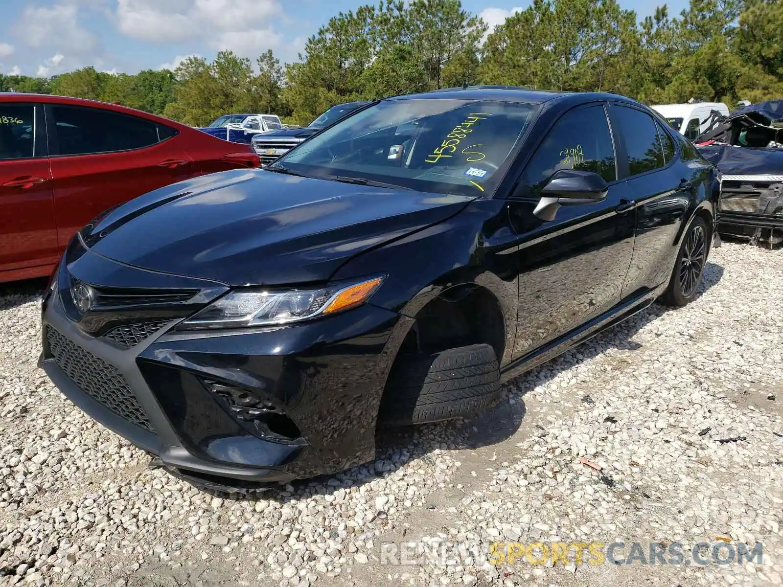 2 Photograph of a damaged car 4T1G11AK6LU324872 TOYOTA CAMRY 2020