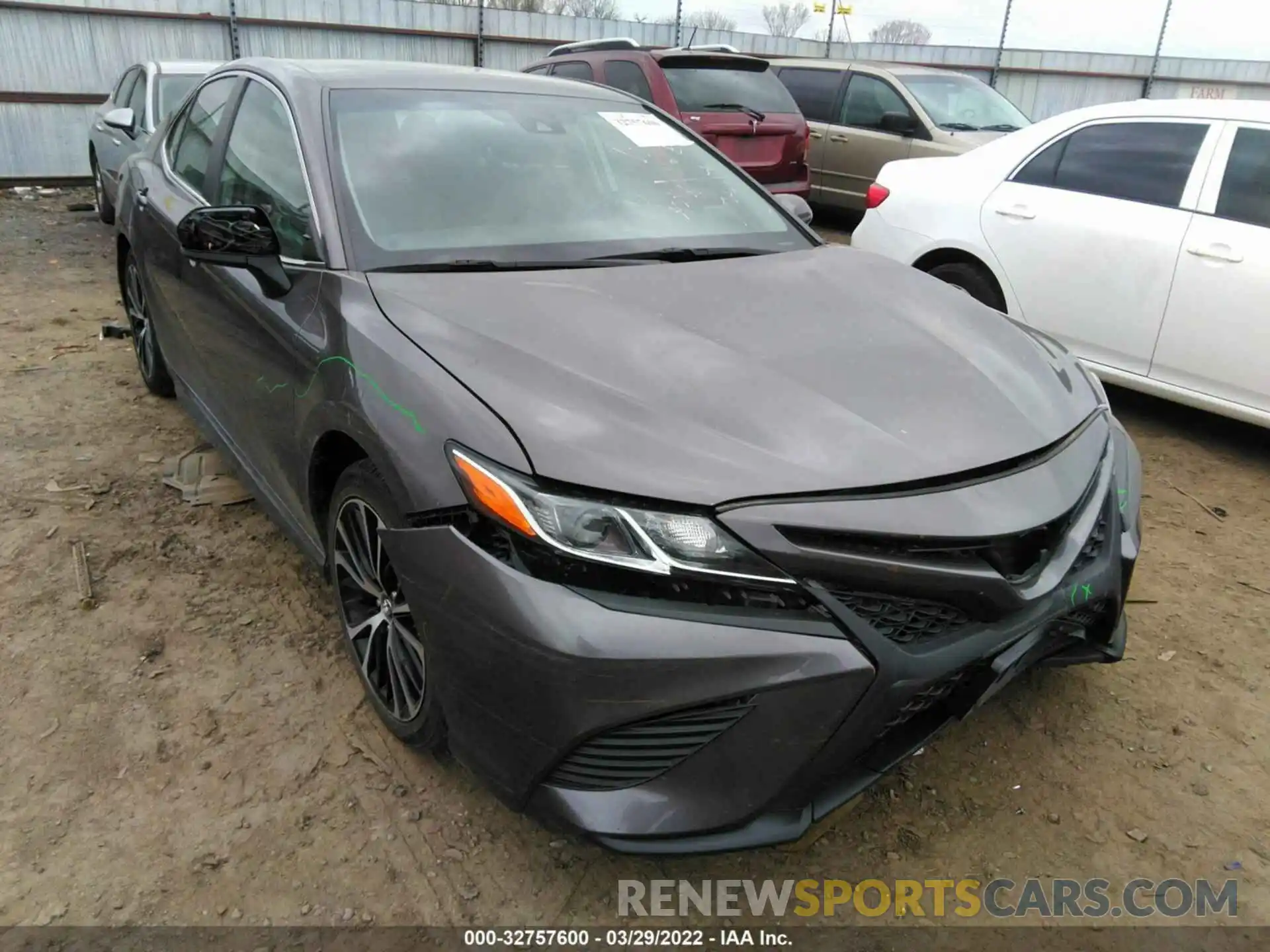 1 Photograph of a damaged car 4T1G11AK6LU327271 TOYOTA CAMRY 2020