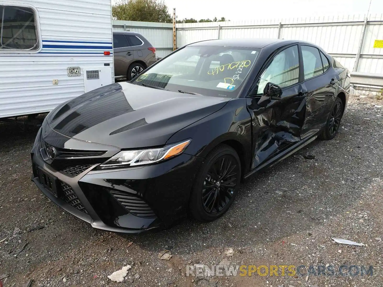 2 Photograph of a damaged car 4T1G11AK6LU328226 TOYOTA CAMRY 2020